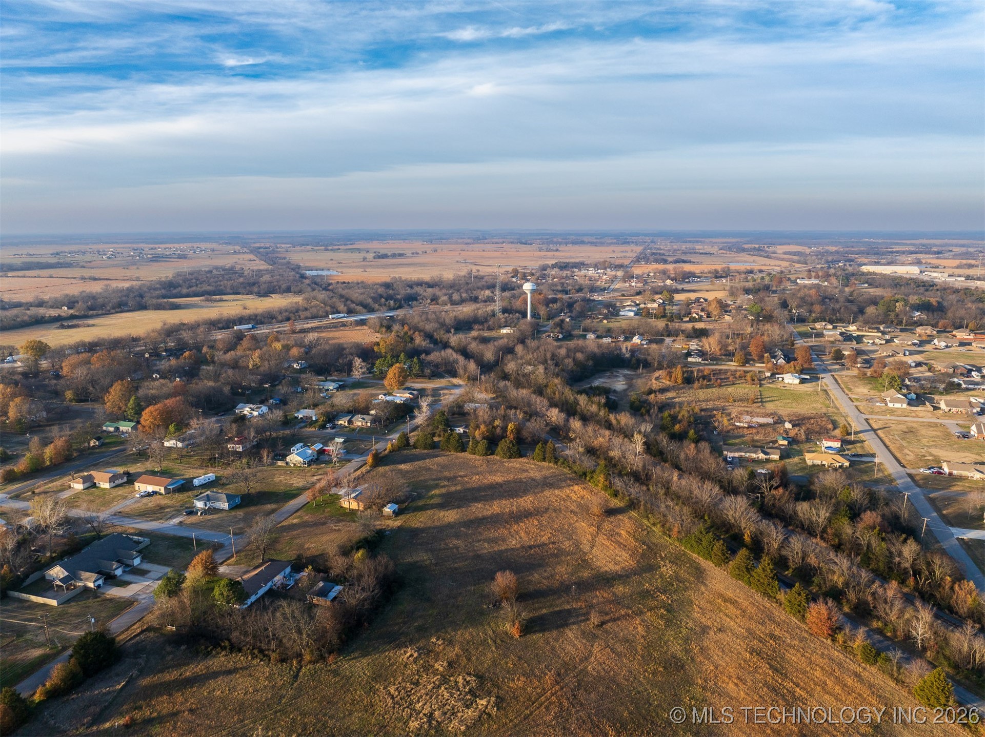 1 N Pierce Avenue Property Photo 13