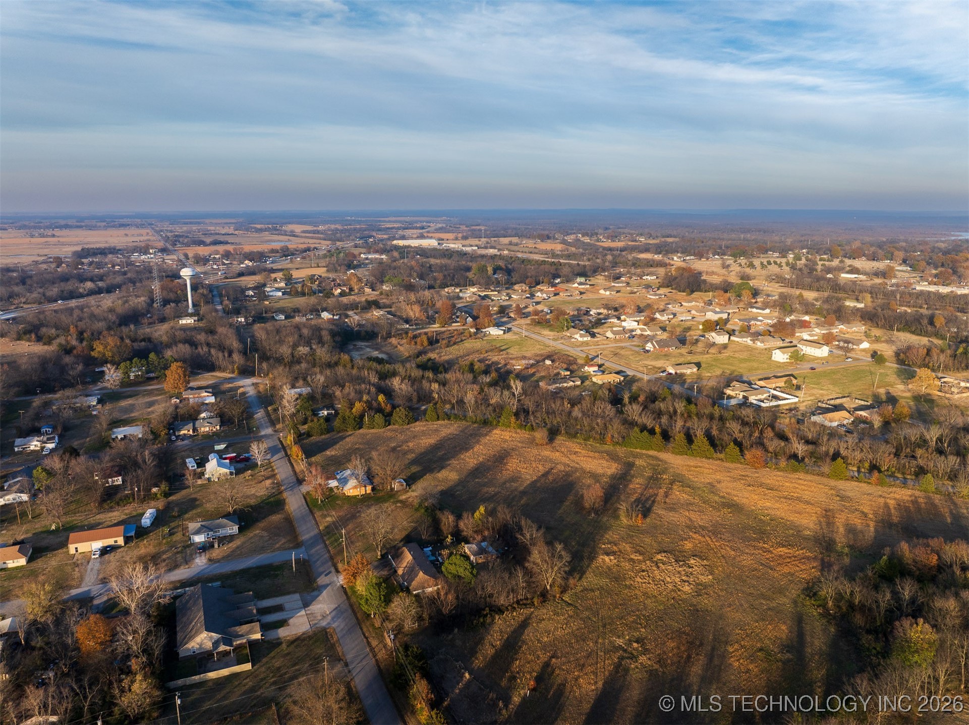 1 N Pierce Avenue Property Photo 15