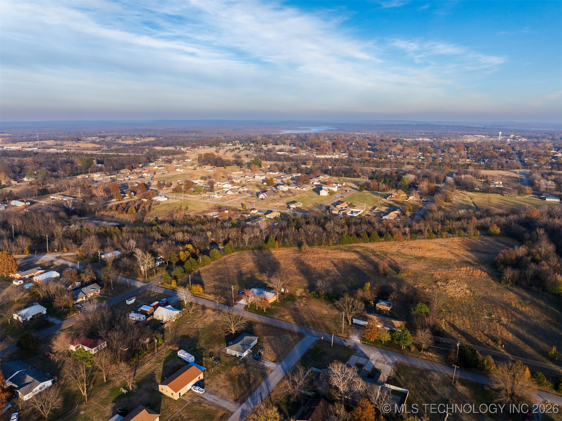 1 N Pierce Avenue Property Photo 17