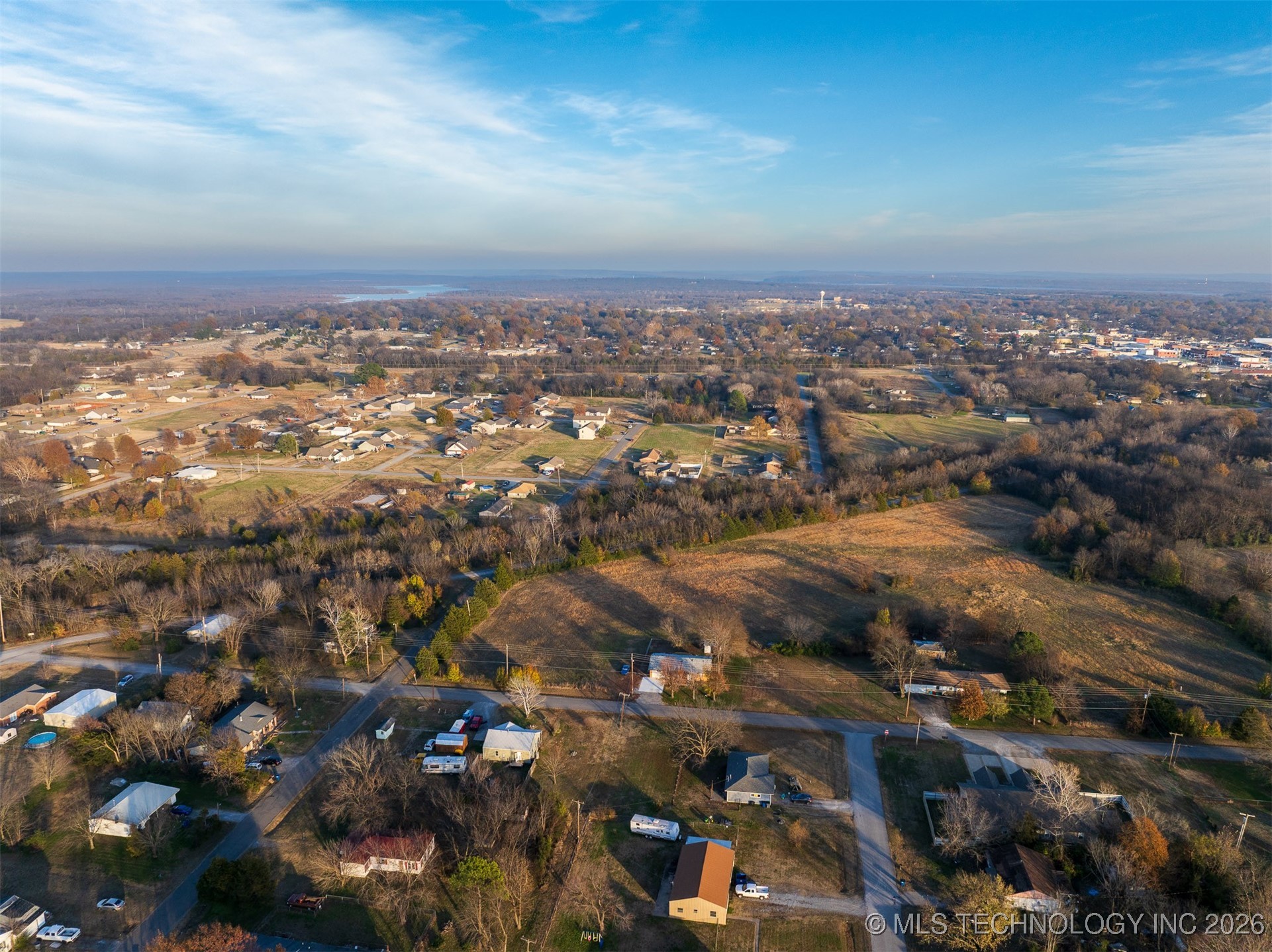 1 N Pierce Avenue Property Photo 18