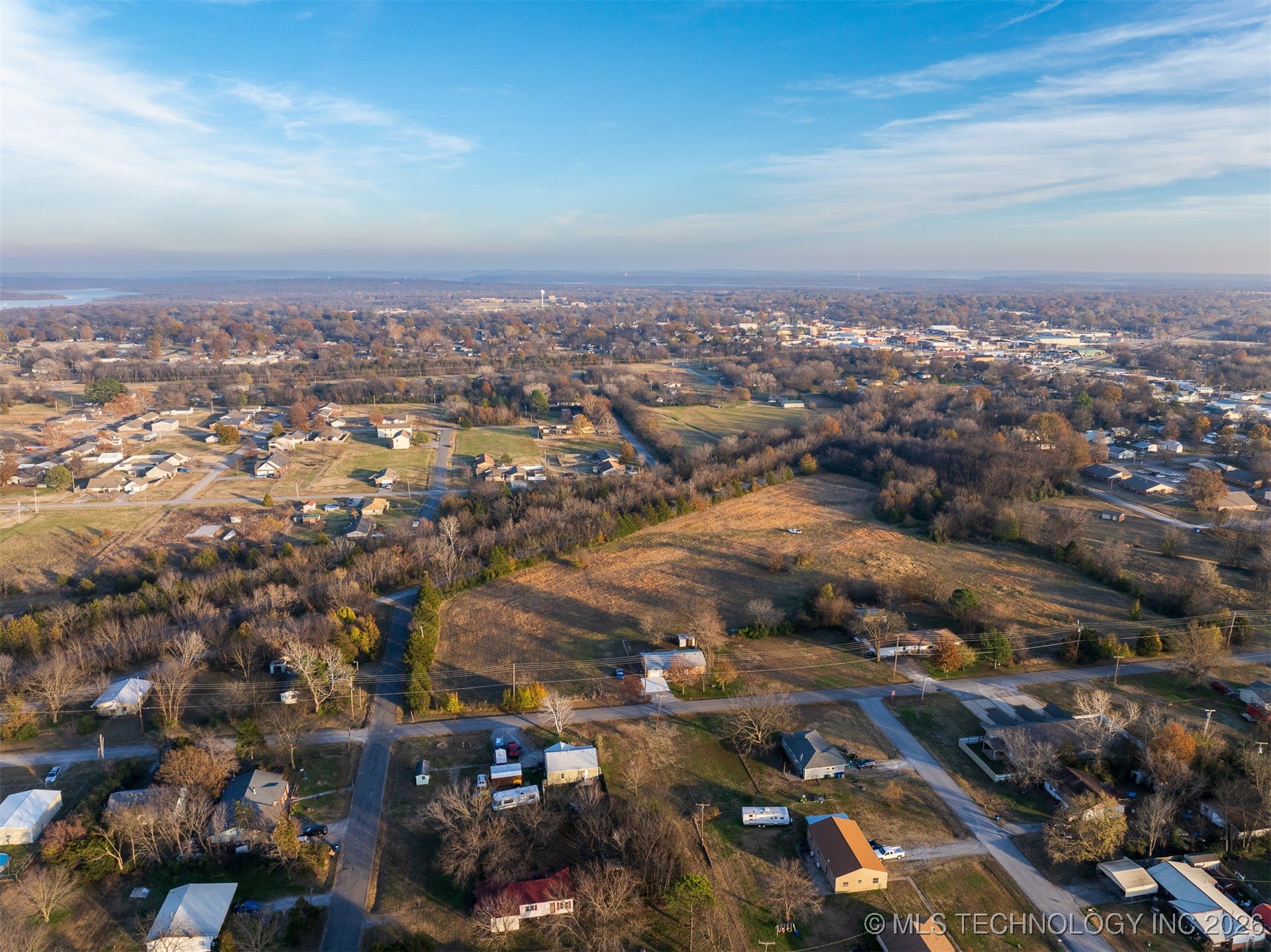 1 N Pierce Avenue Property Photo 19