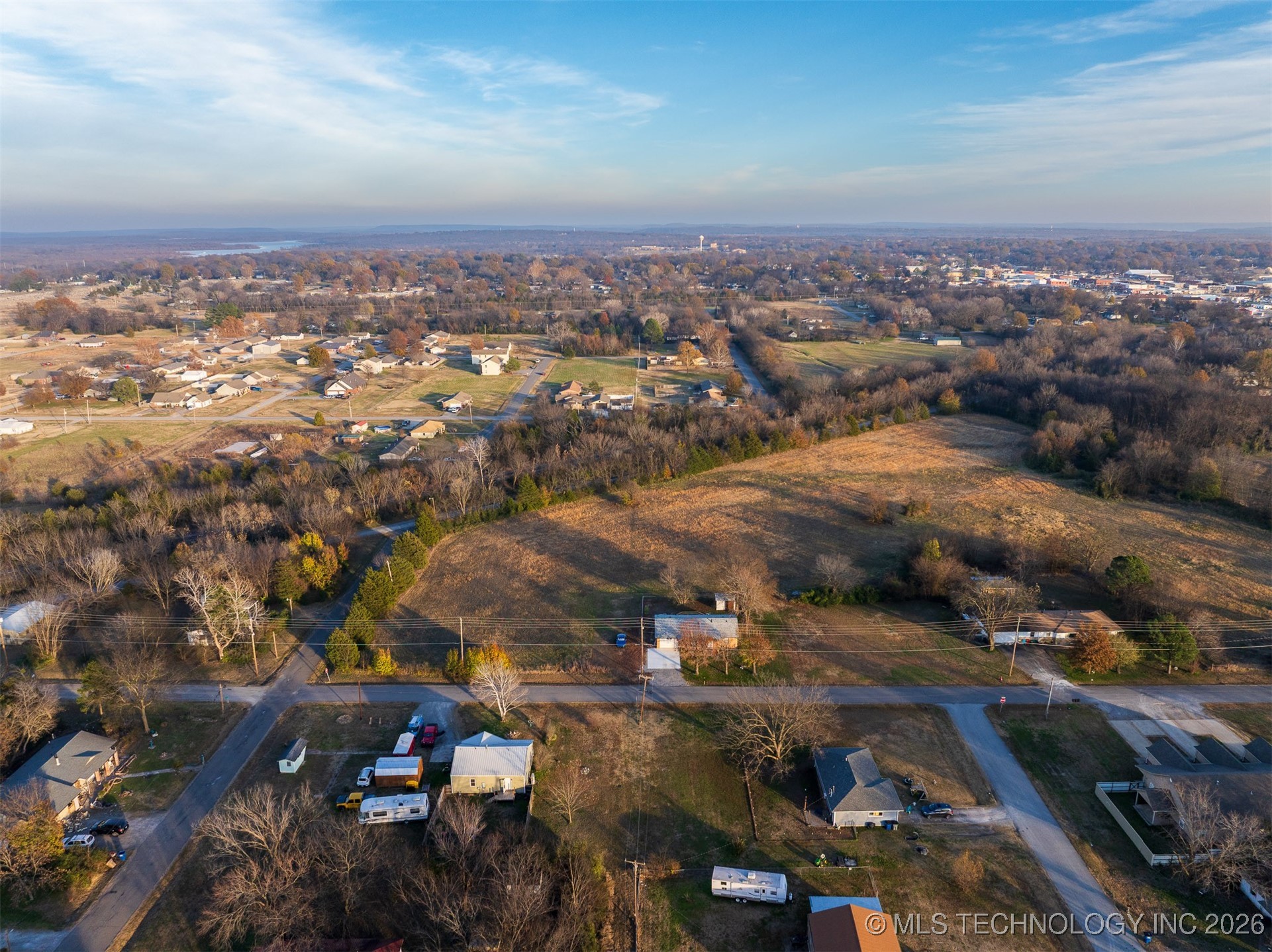 1 N Pierce Avenue Property Photo 25