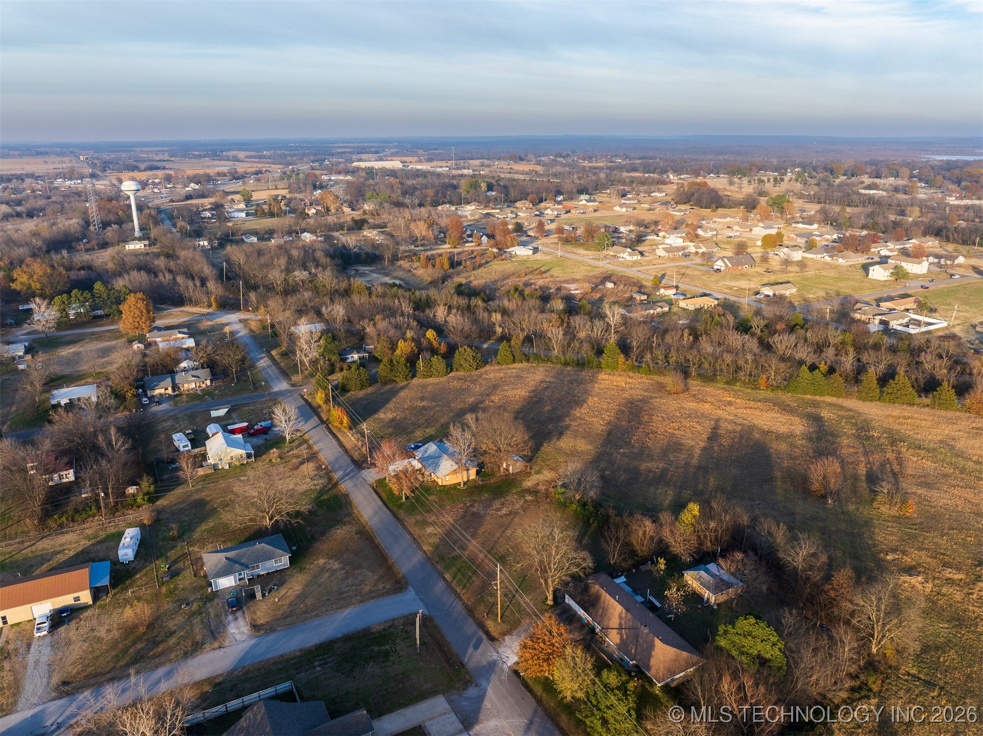 1 N Pierce Avenue Property Photo 27