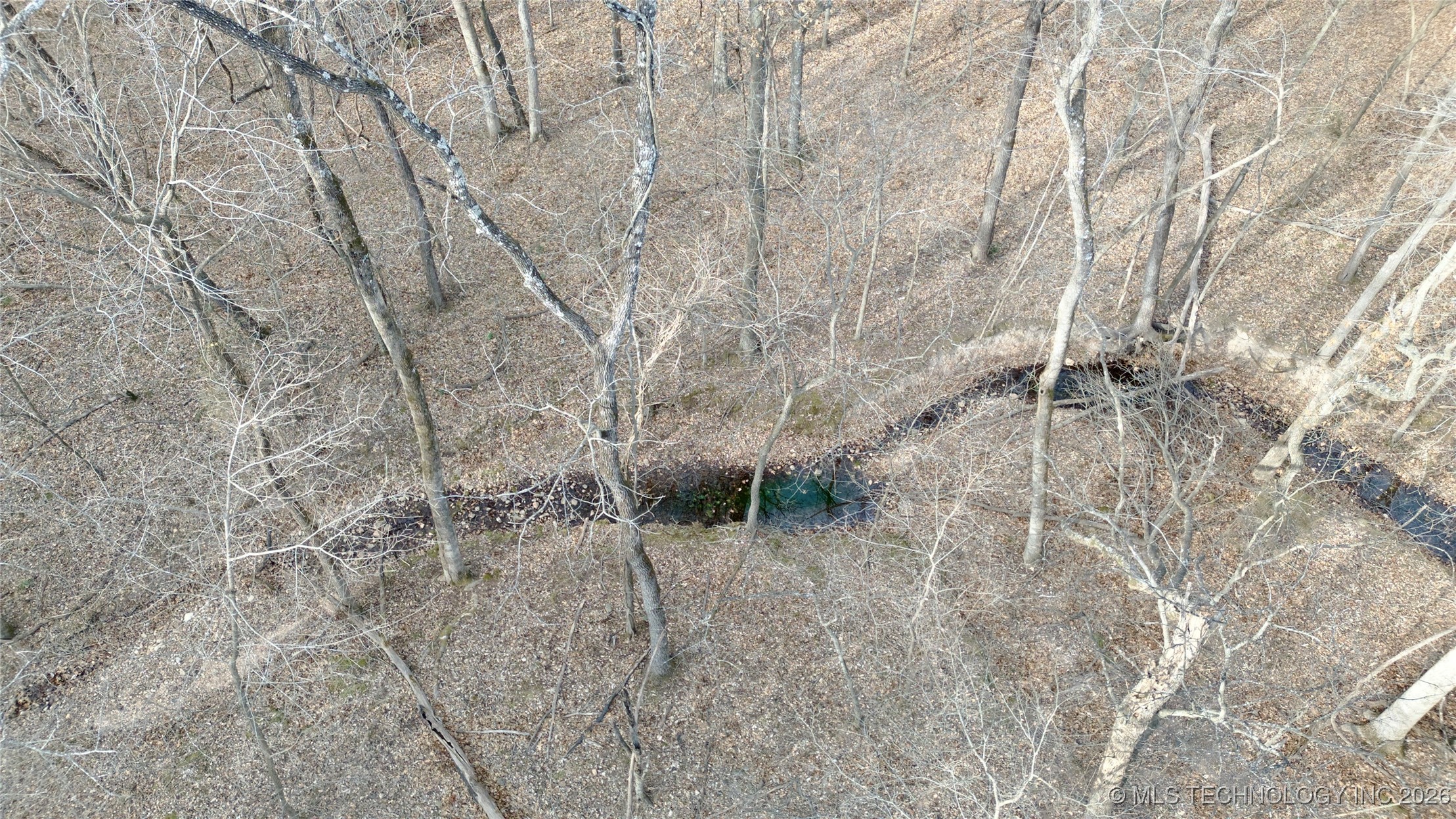 E 340 Road Property Photo 5