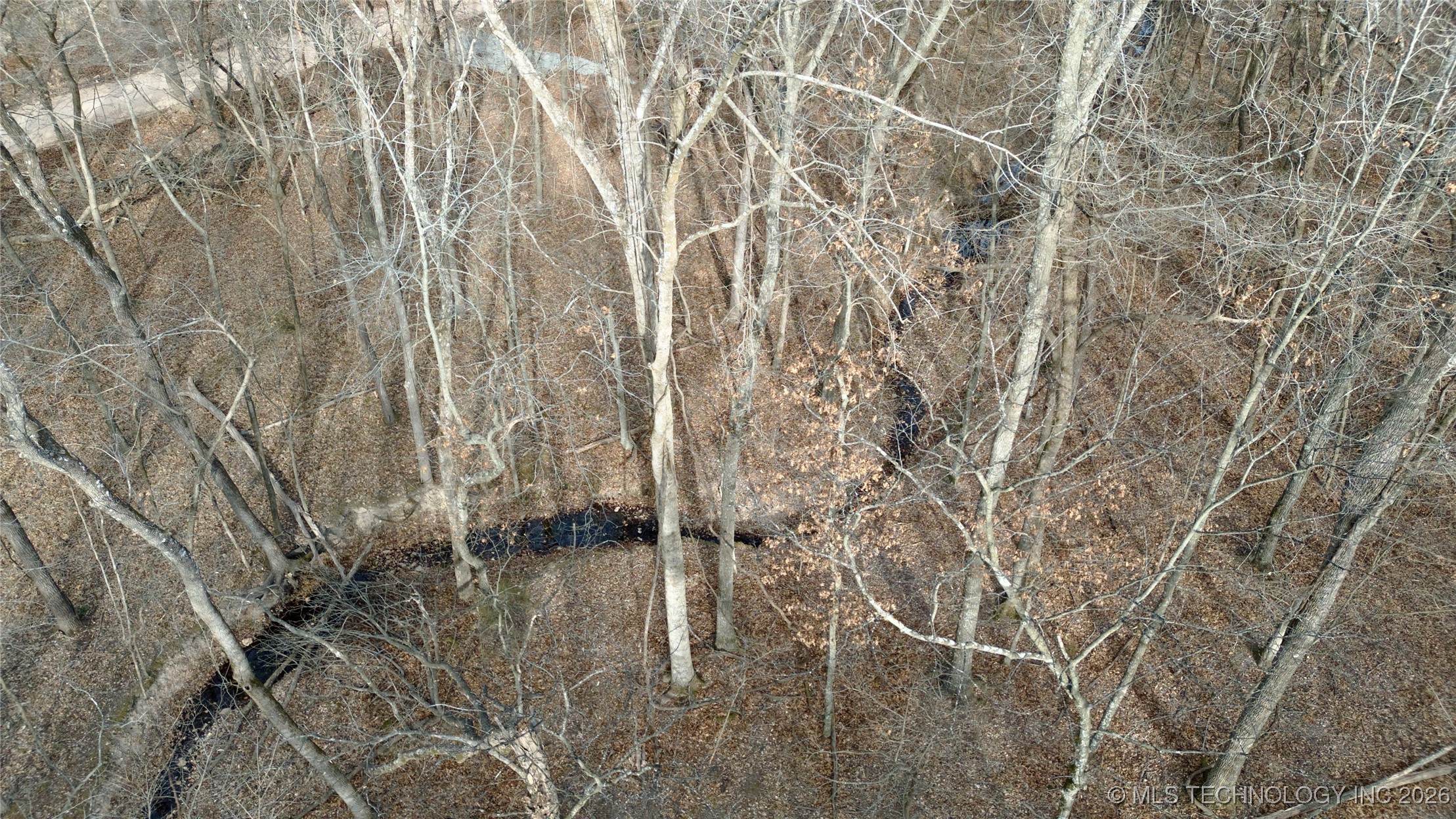 E 340 Road Property Photo 6