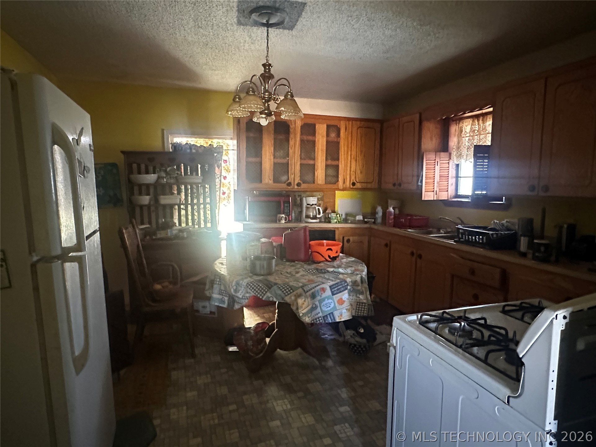 24215 B Street Property Photo 4