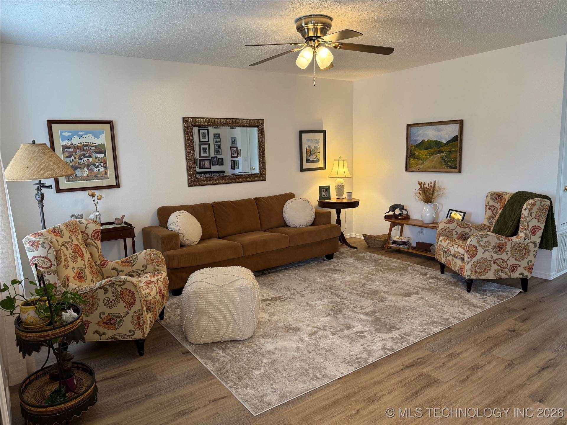 1929 Lexington Road Property Photo 8