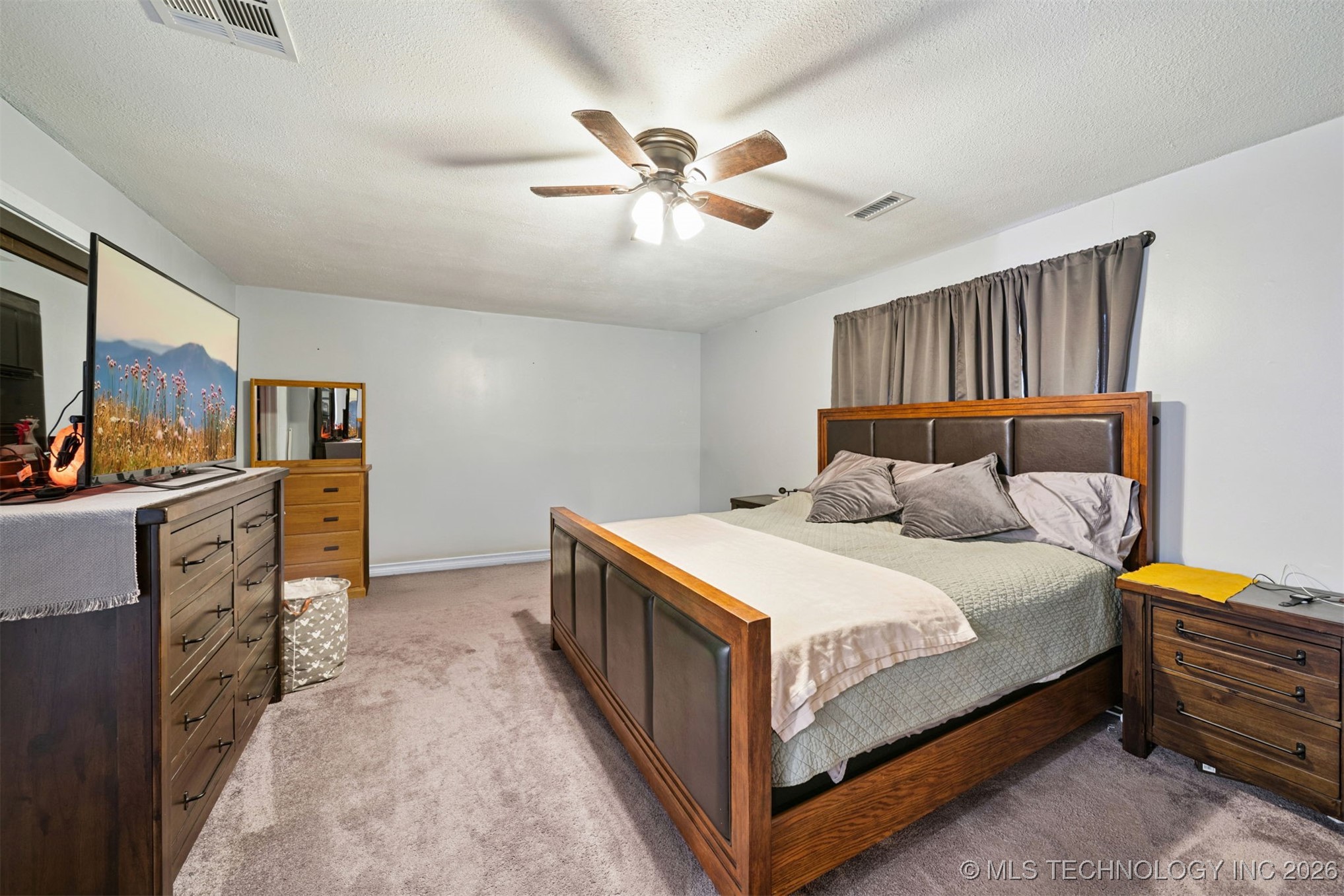 18542 E 380 Road Property Photo 8