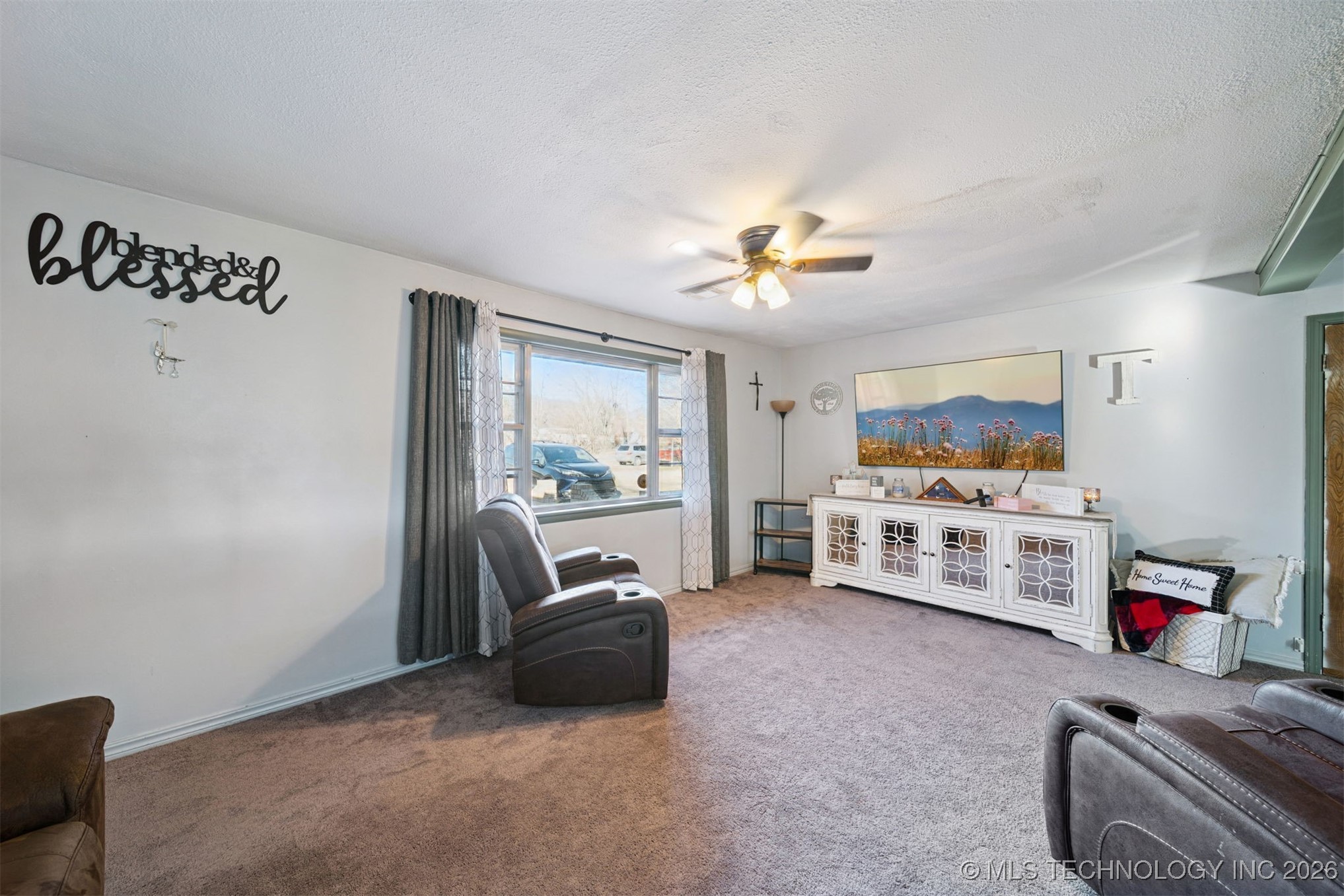 18542 E 380 Road Property Photo 16