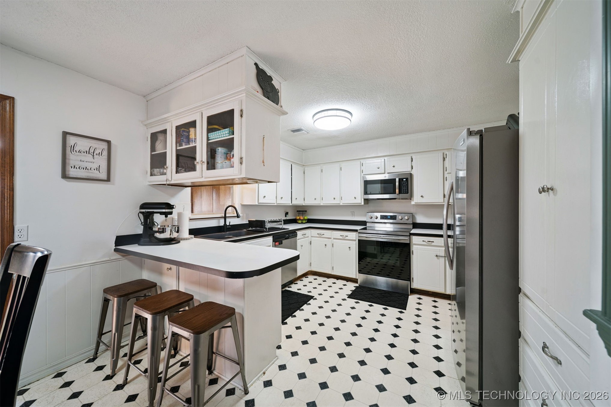 18542 E 380 Road Property Photo 19