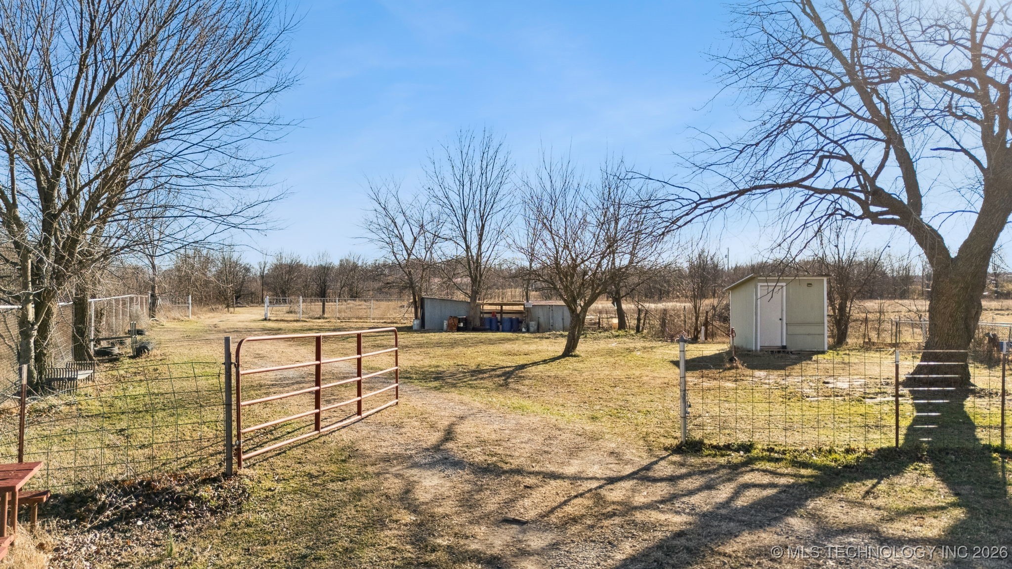 18542 E 380 Road Property Photo 35
