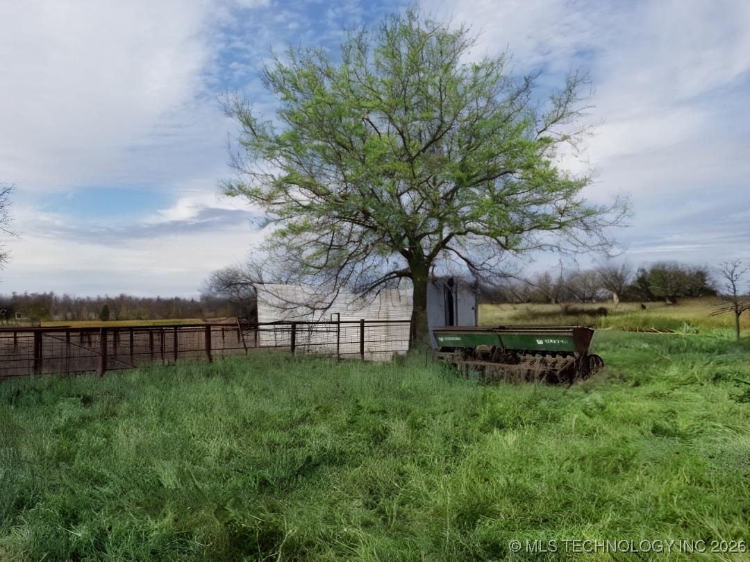 Prairie Valley Road Property Photo 11