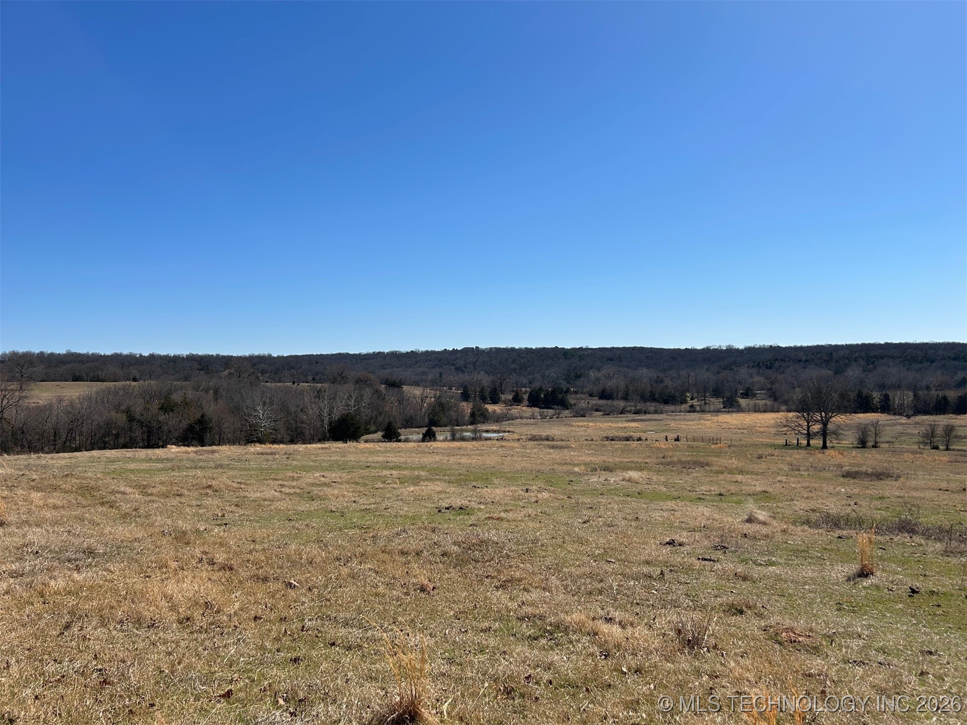 461296 E 1001 Road Property Photo 6