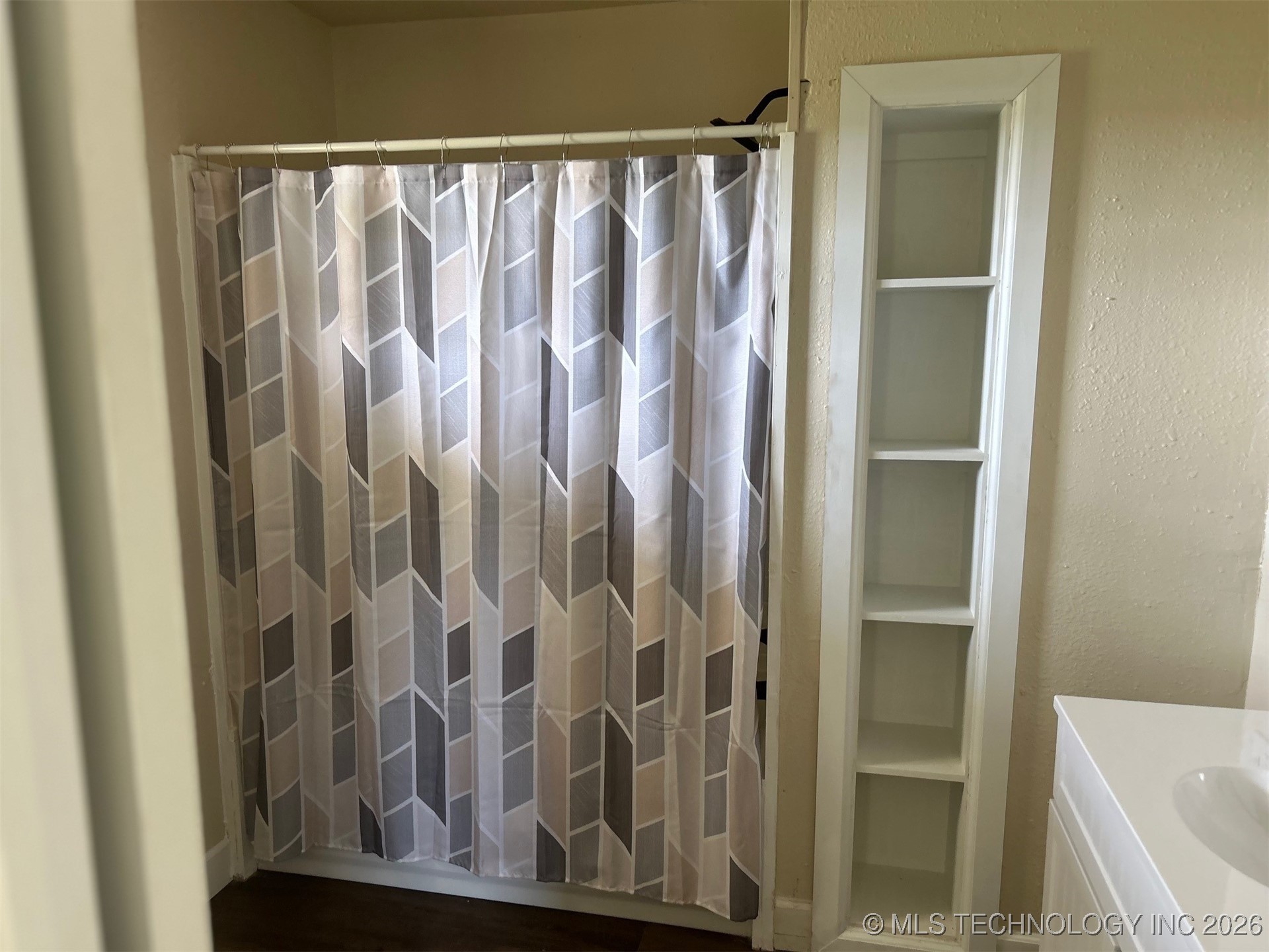 461296 E 1001 Road Property Photo 18