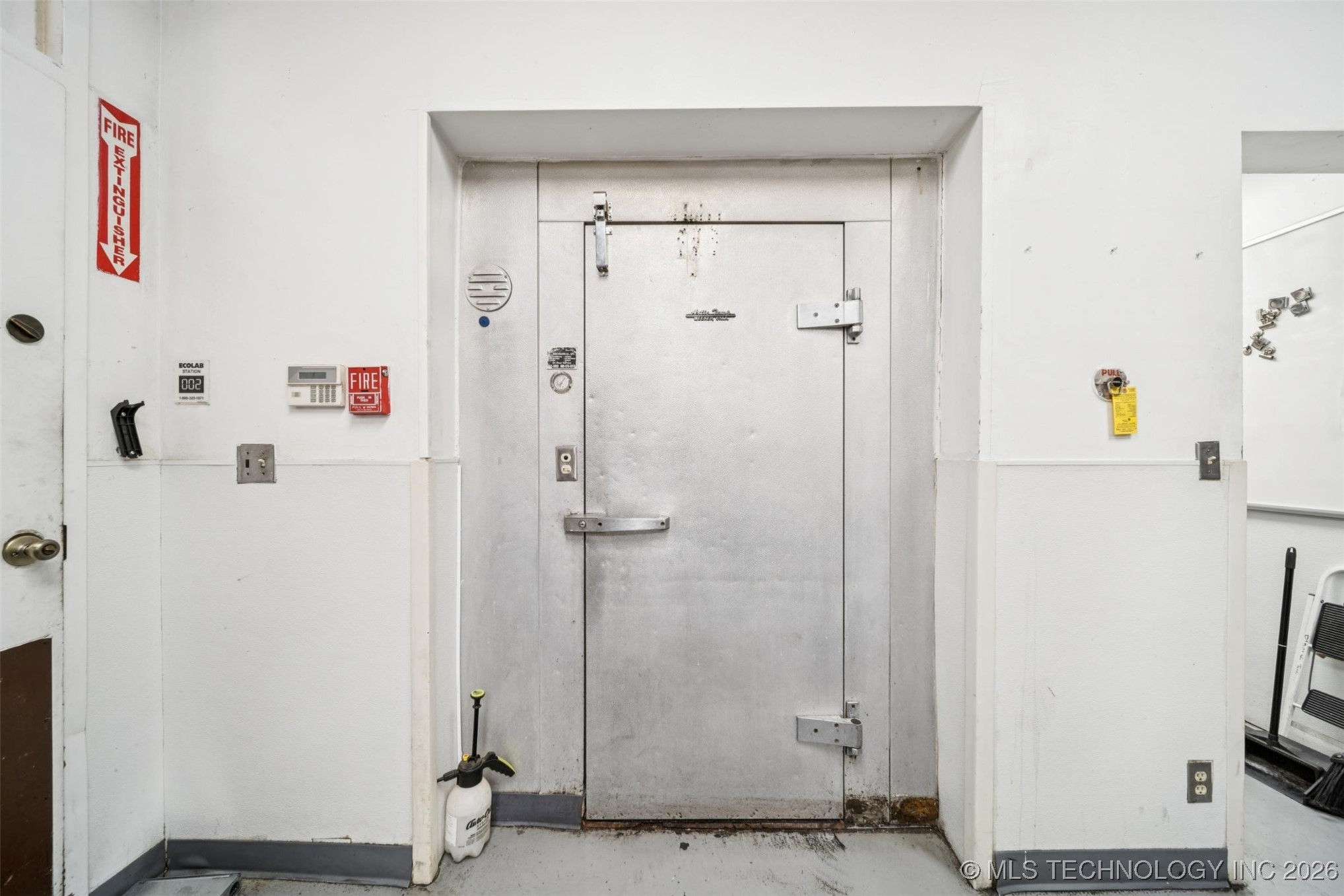 5323 31st Street N Property Photo 30