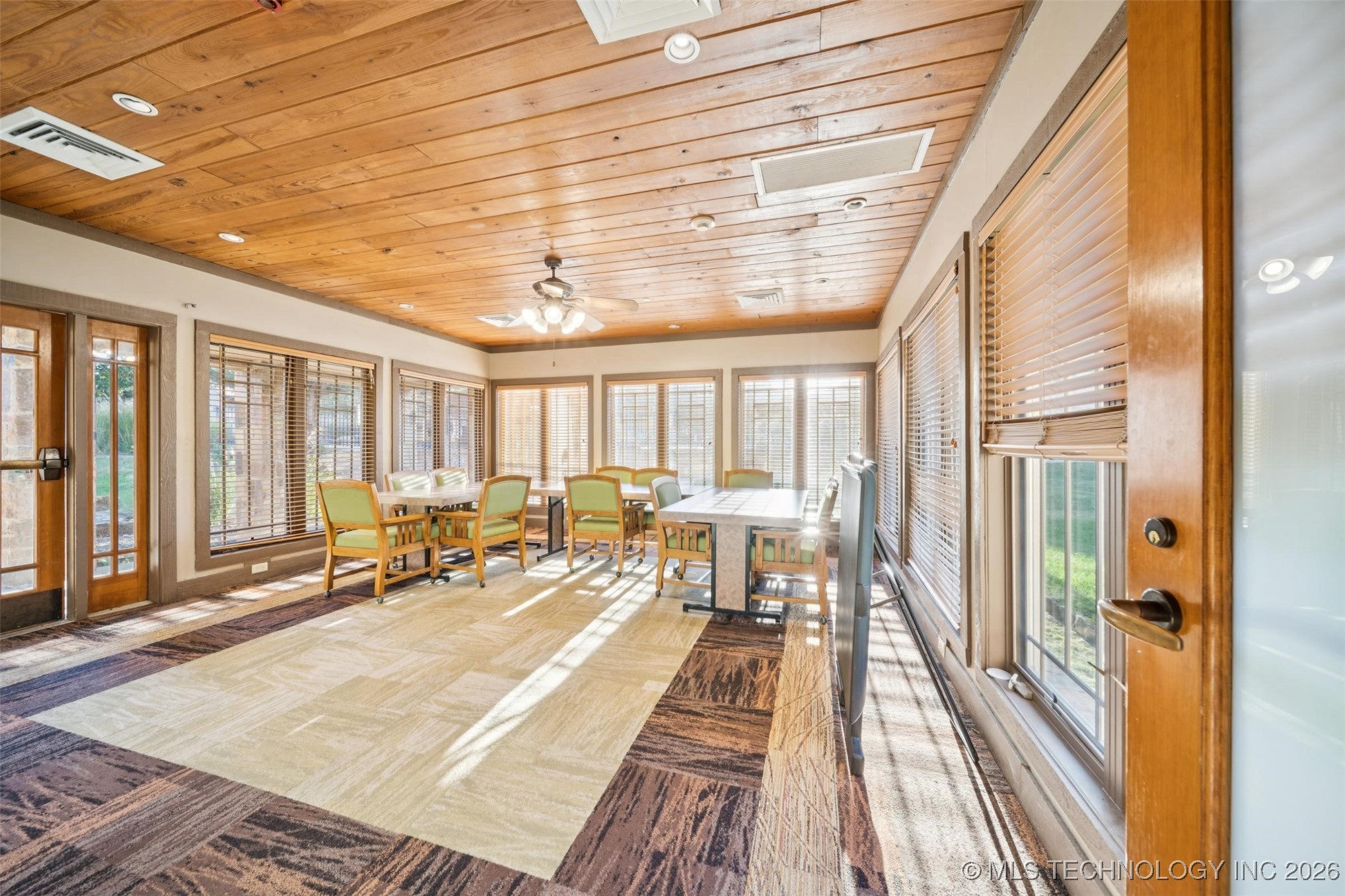 5323 31st Street N Property Photo 48