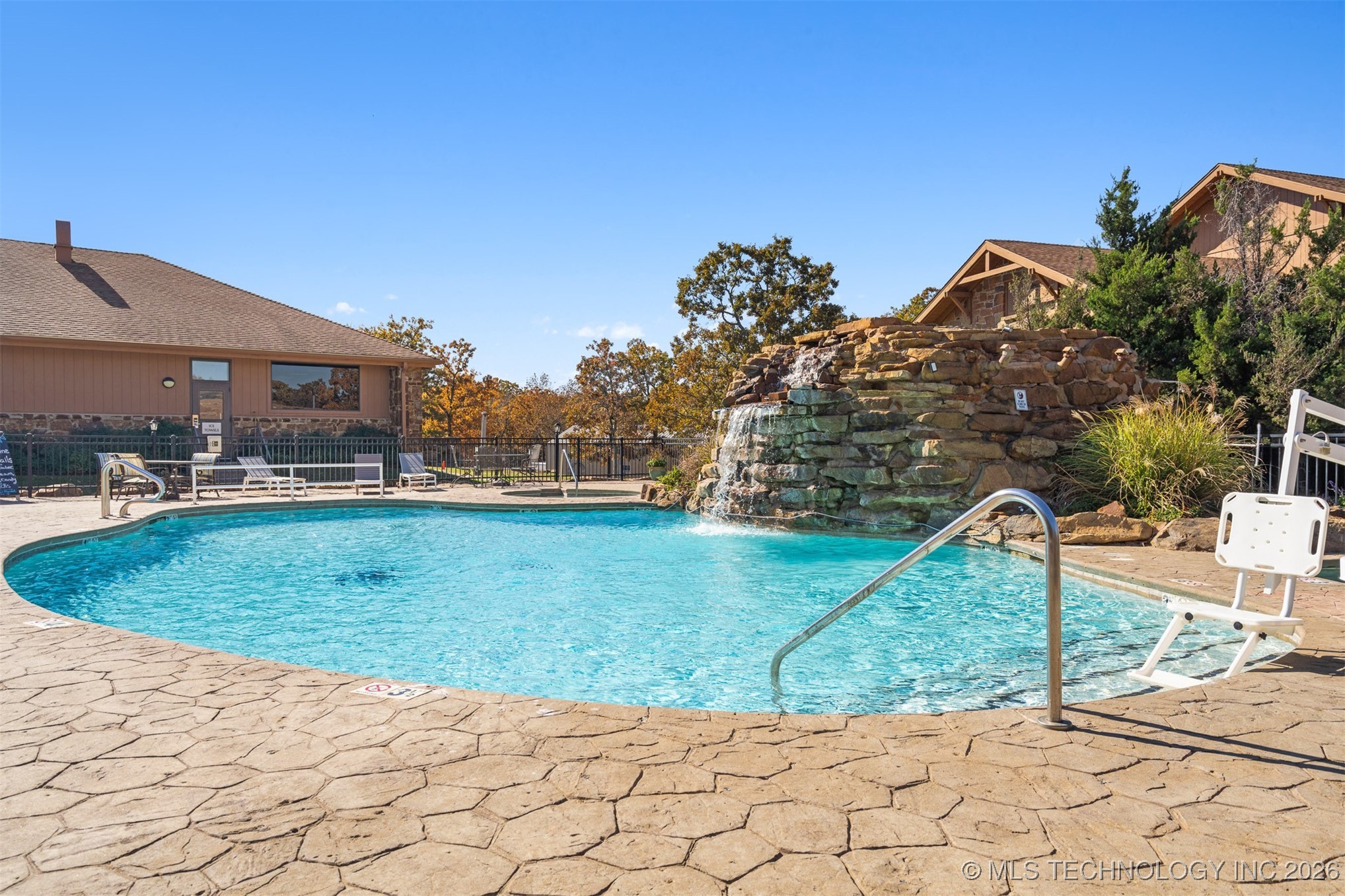 5323 31st Street N Property Photo 63