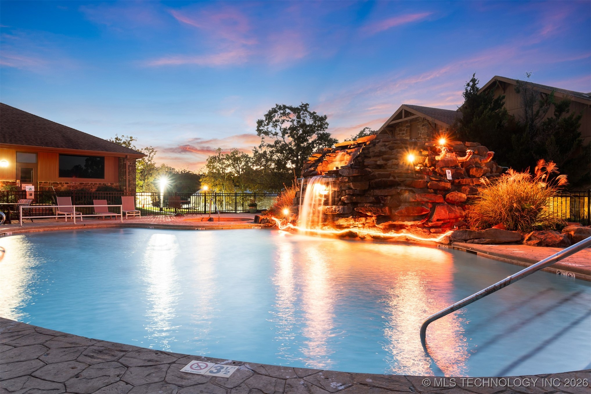 5323 31st Street N Property Photo 65