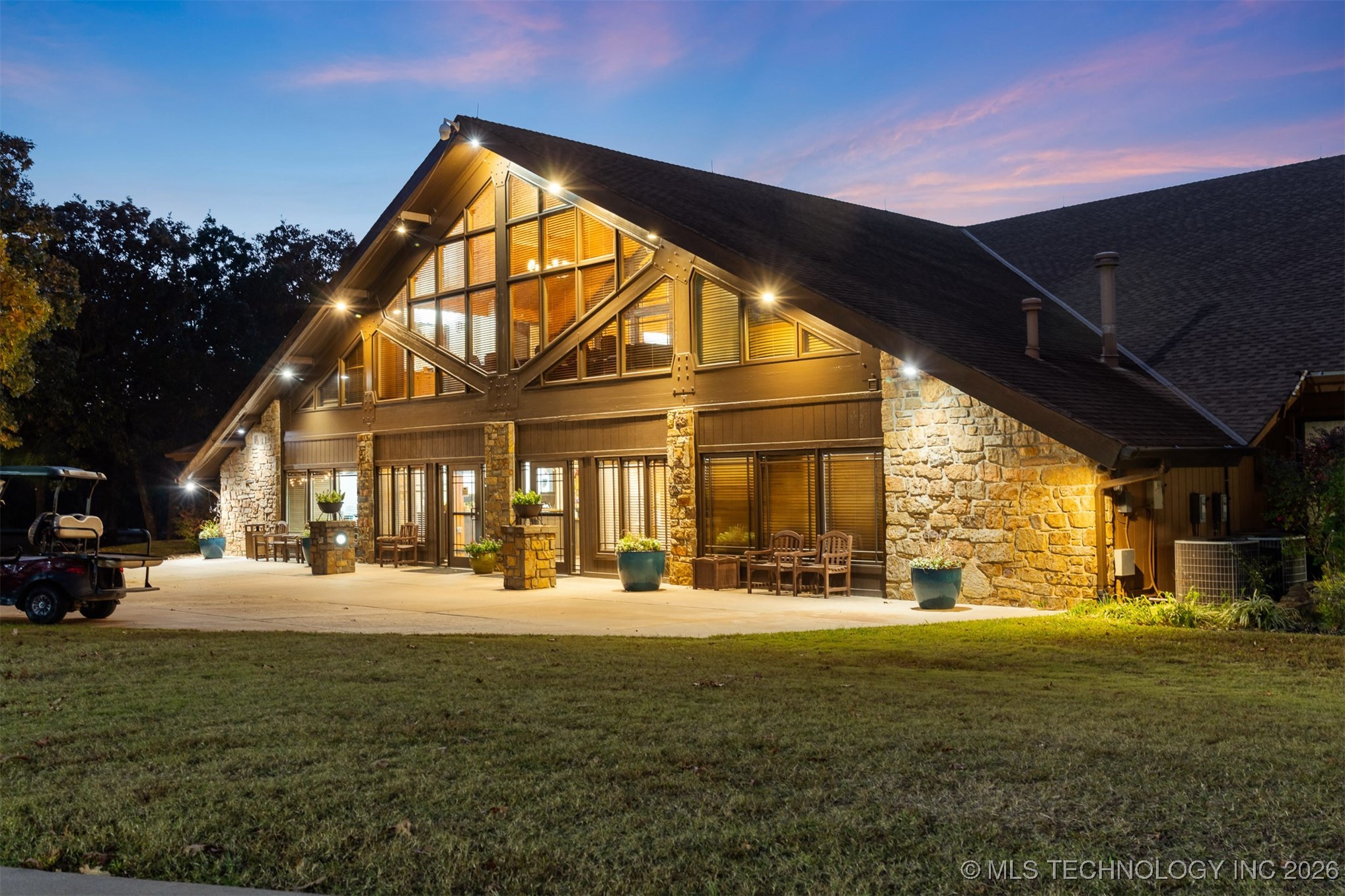 5323 31st Street N Property Photo 67