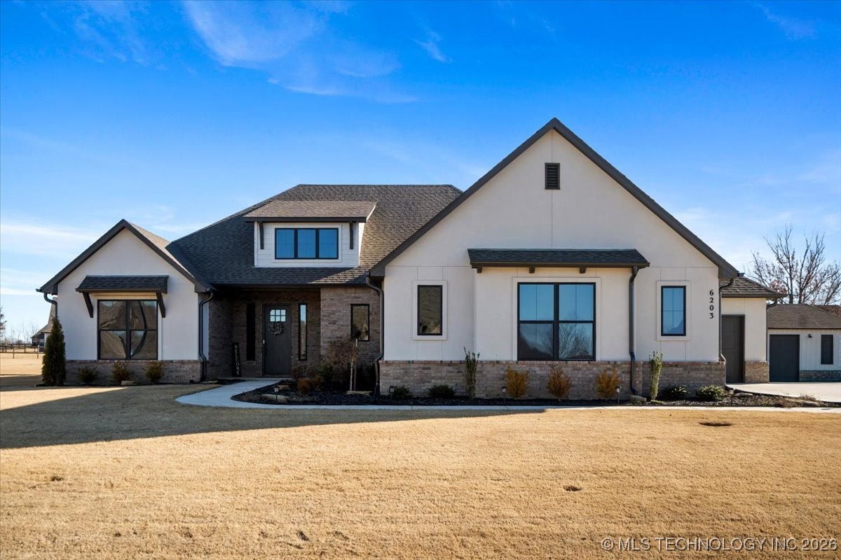 6203 S 307th East Court Property Photo 1