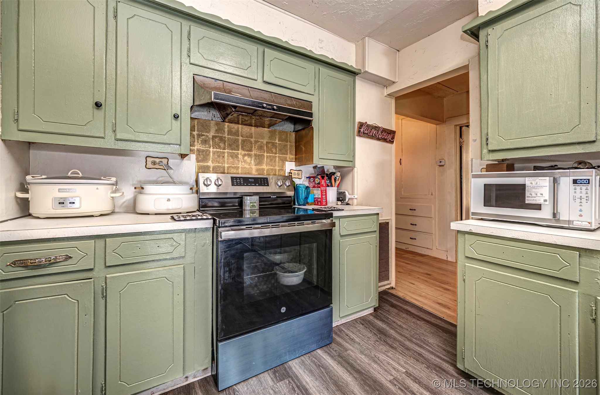 425 E Park Avenue Property Photo 13