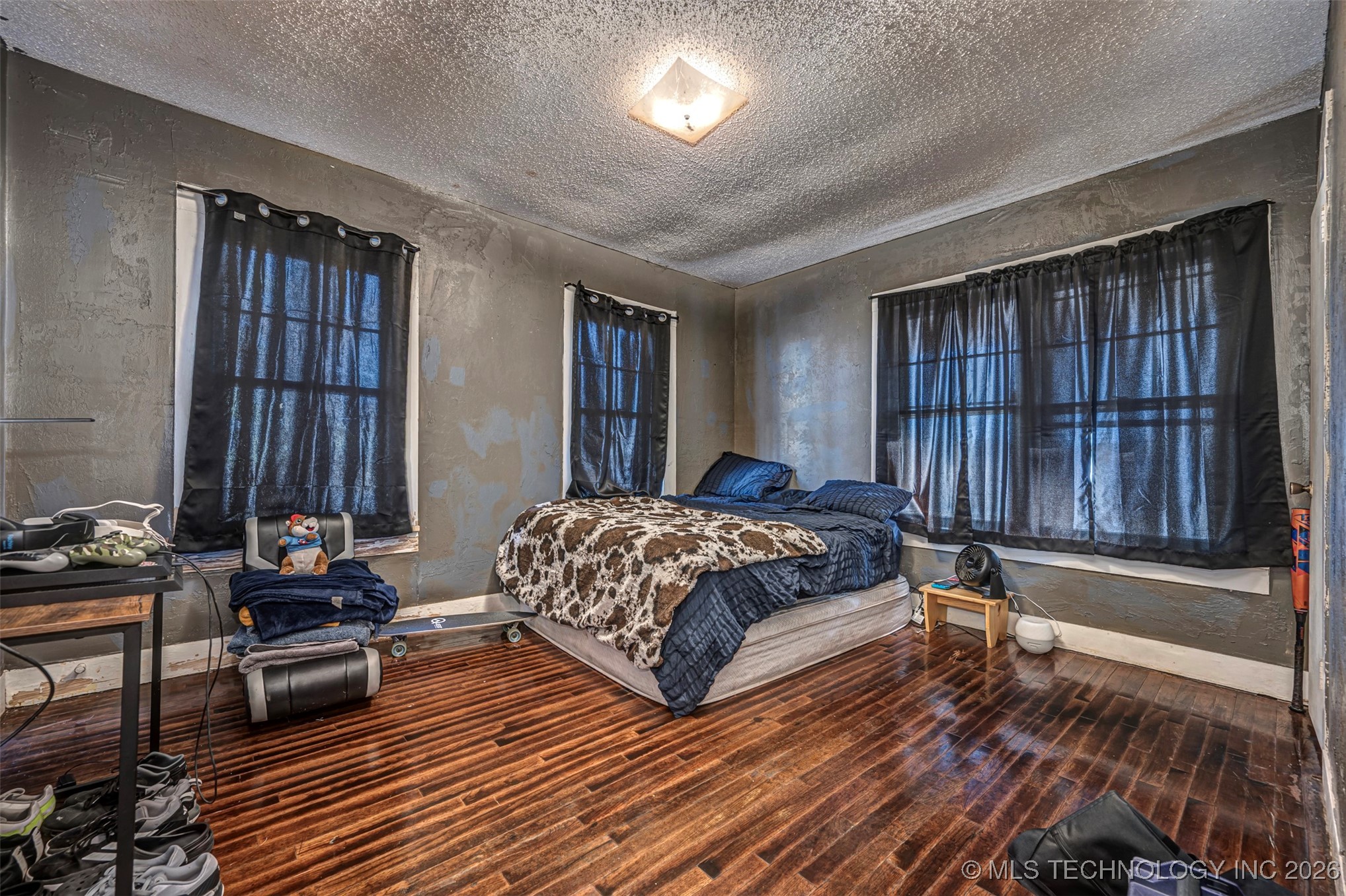 425 E Park Avenue Property Photo 20