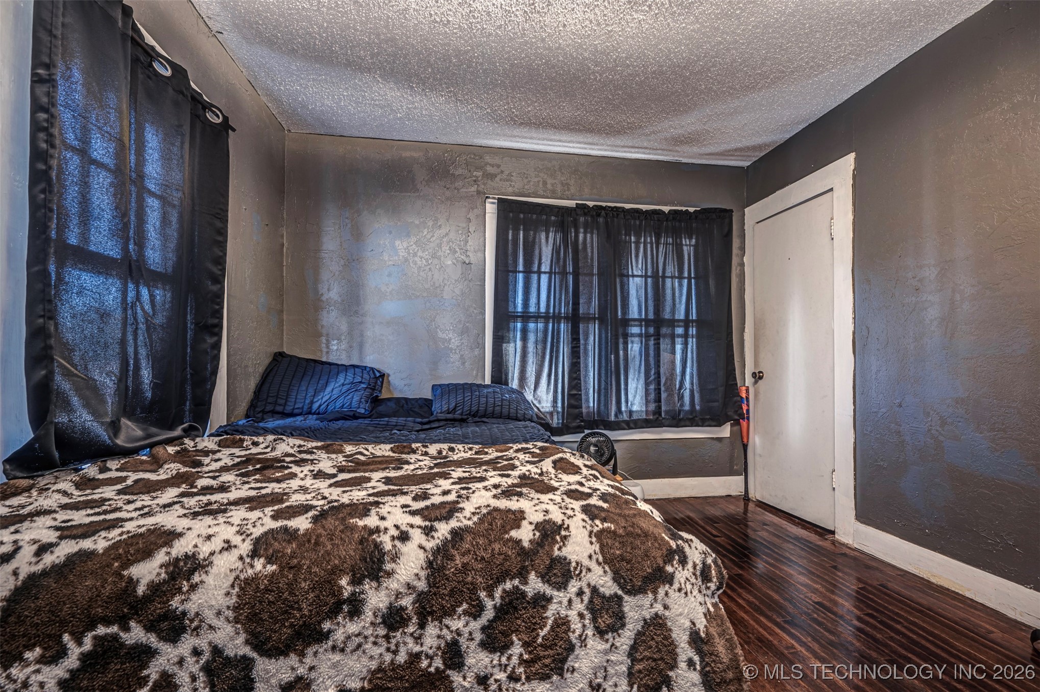 425 E Park Avenue Property Photo 21