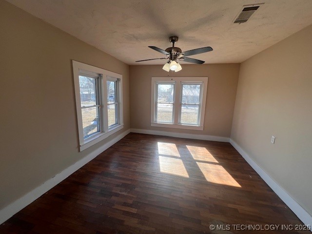 801 N Main Street Property Photo 11