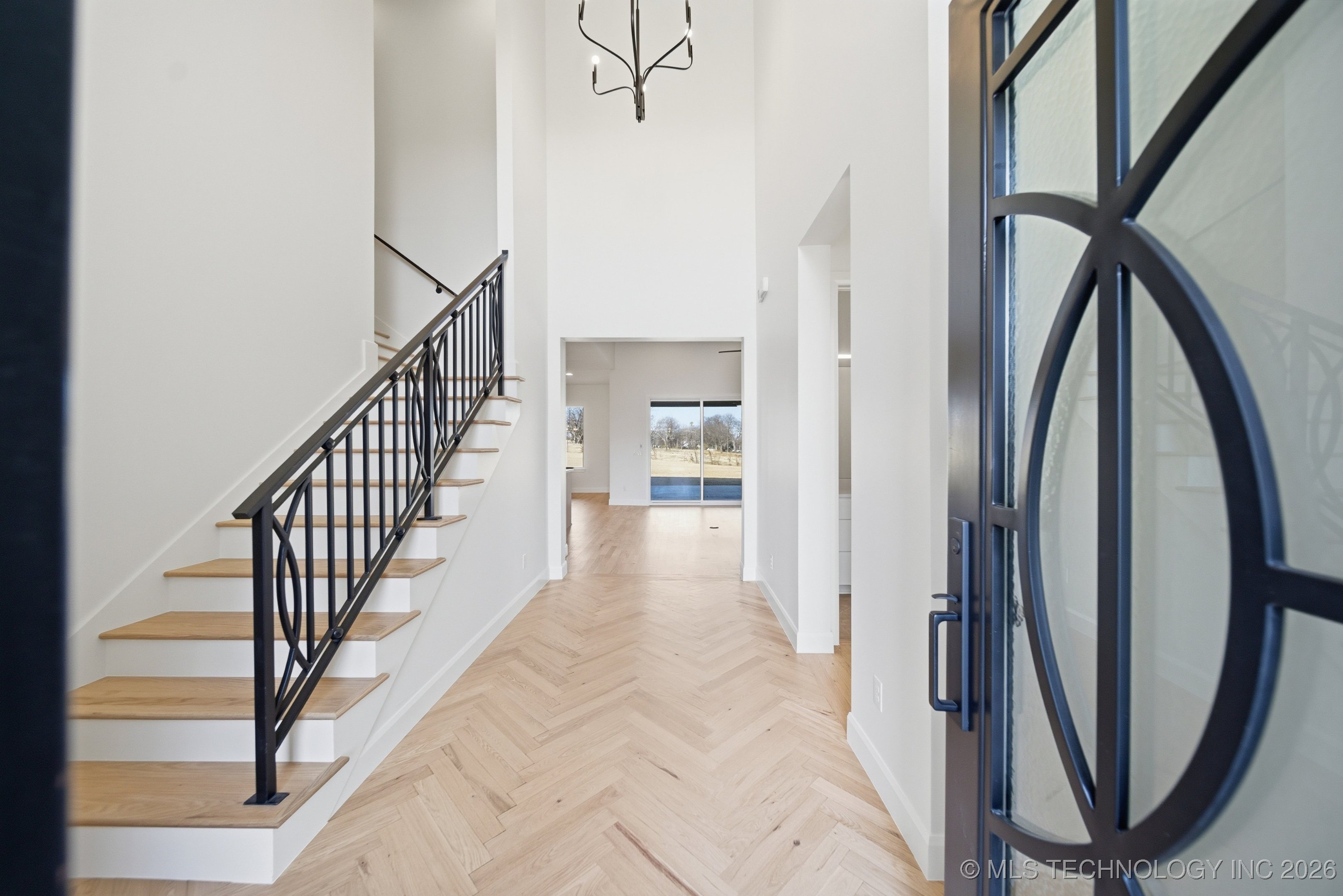 6711 E 153rd Street S Property Photo 4