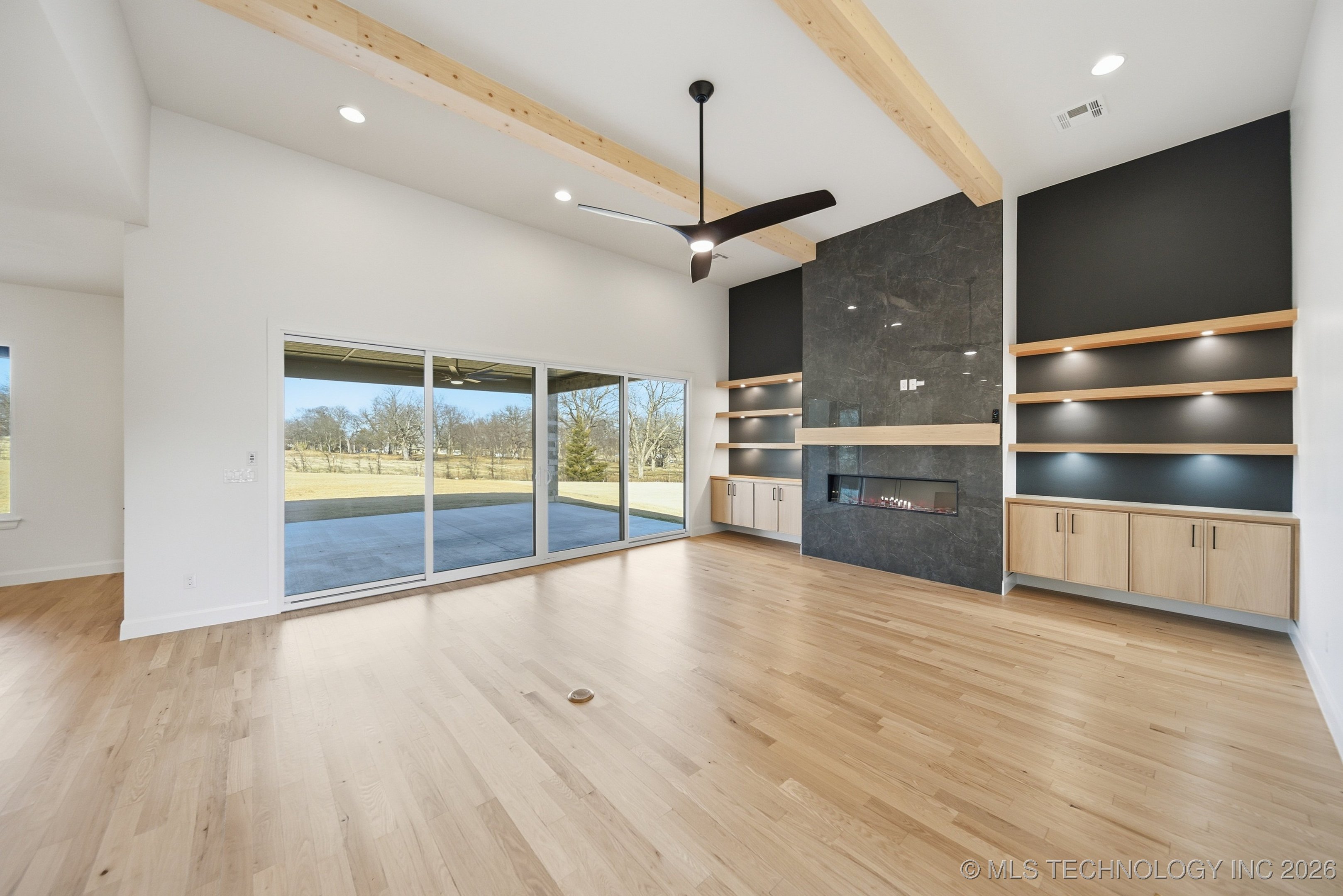 6711 E 153rd Street S Property Photo 6