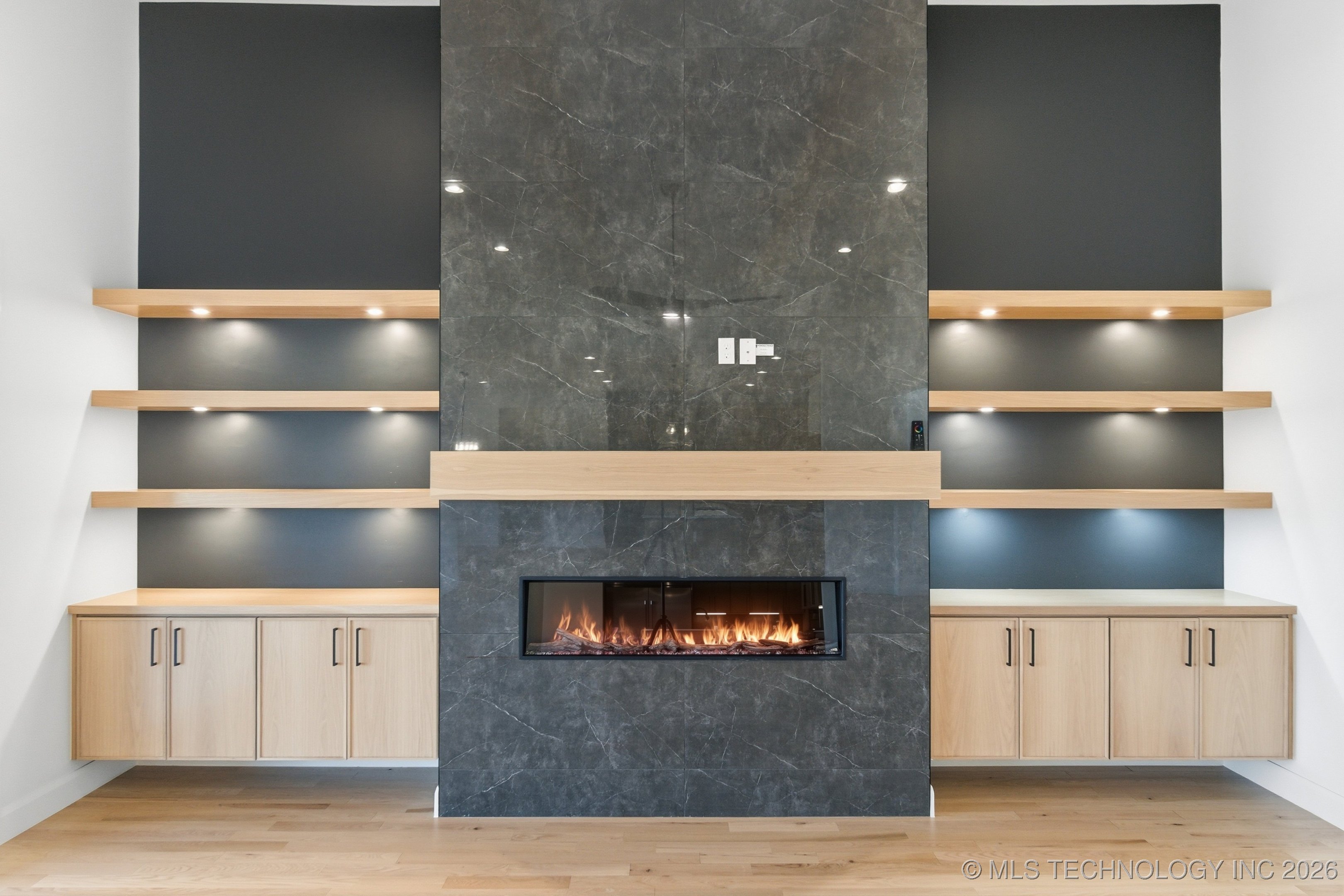 6711 E 153rd Street S Property Photo 7