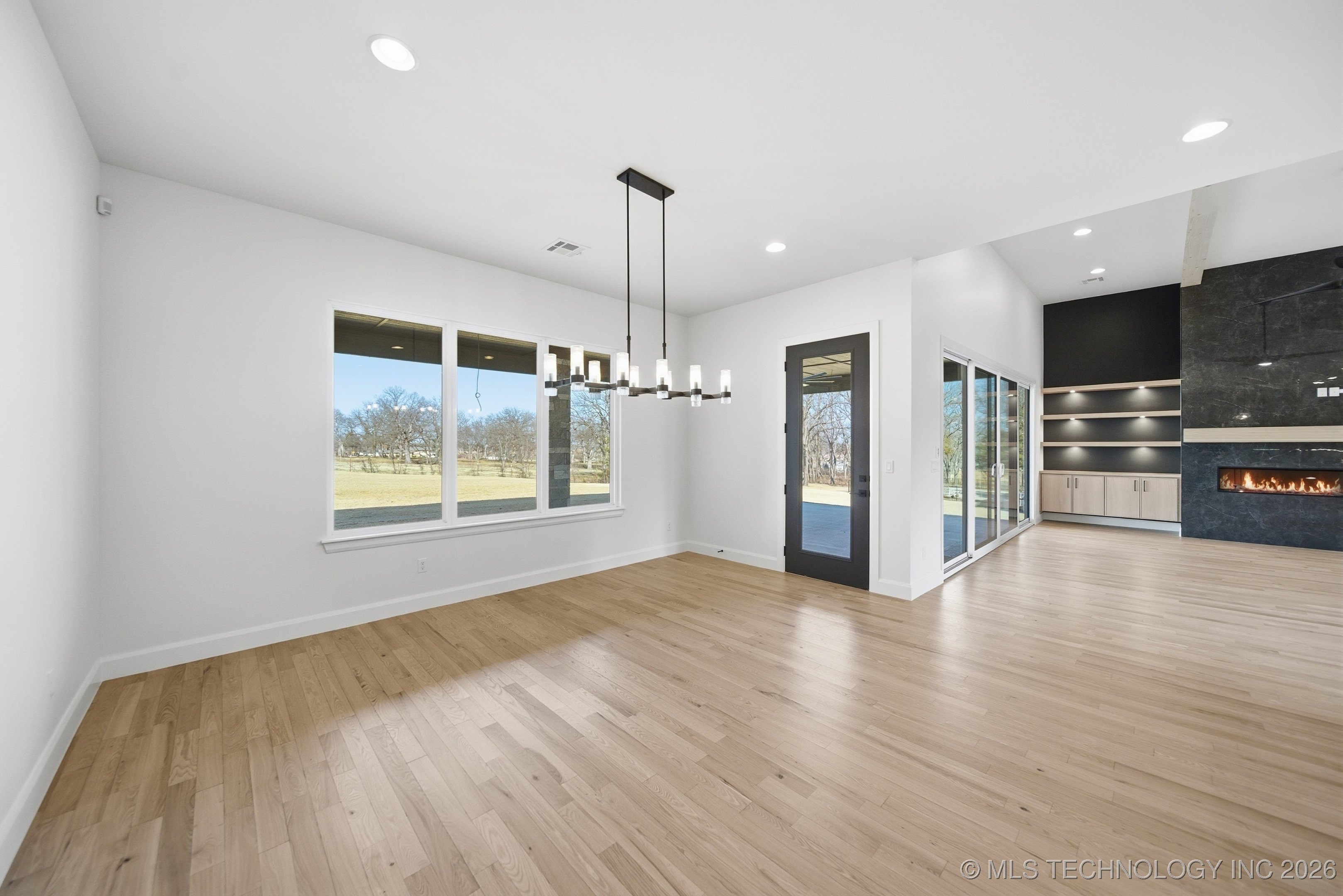 6711 E 153rd Street S Property Photo 14