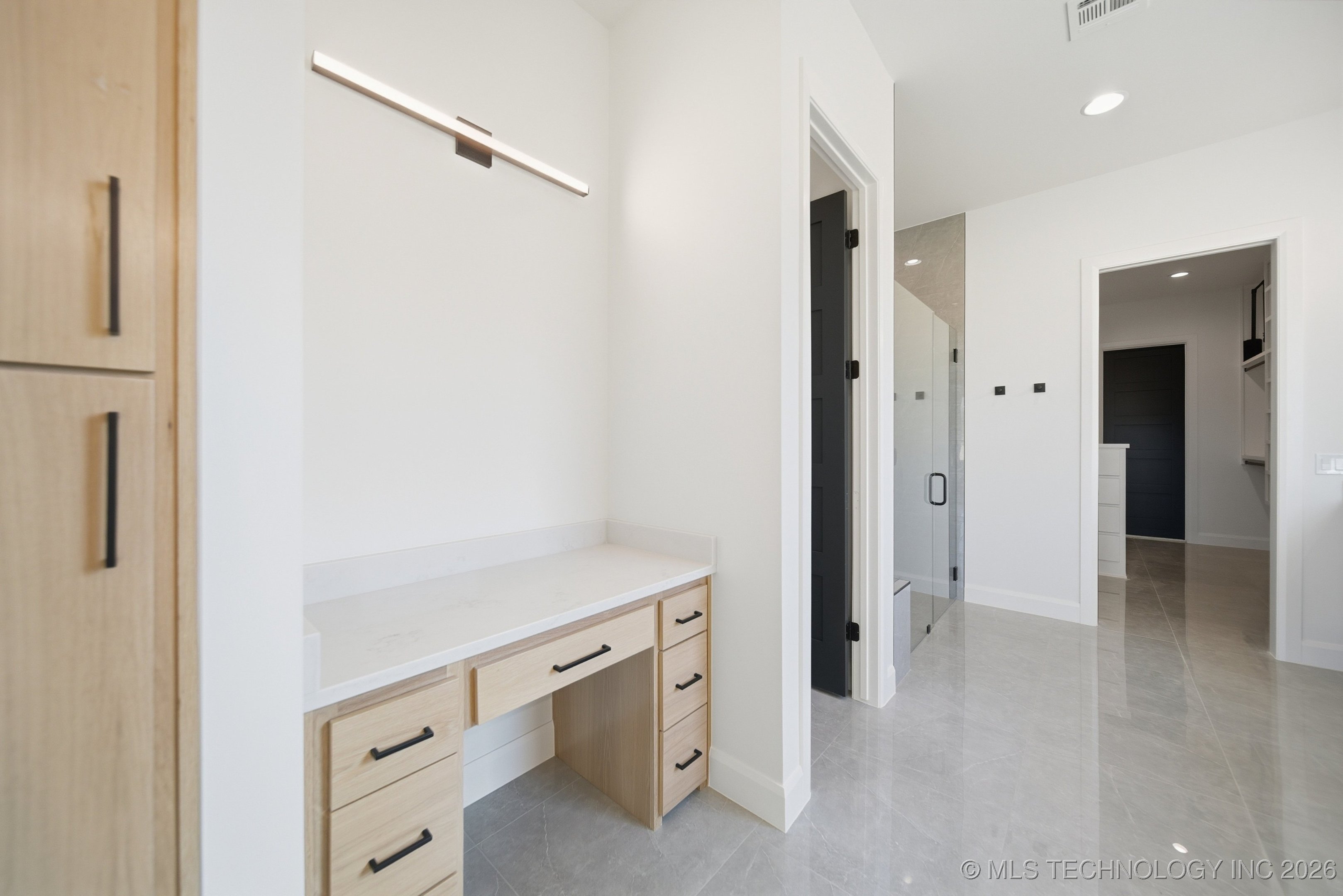 6711 E 153rd Street S Property Photo 19