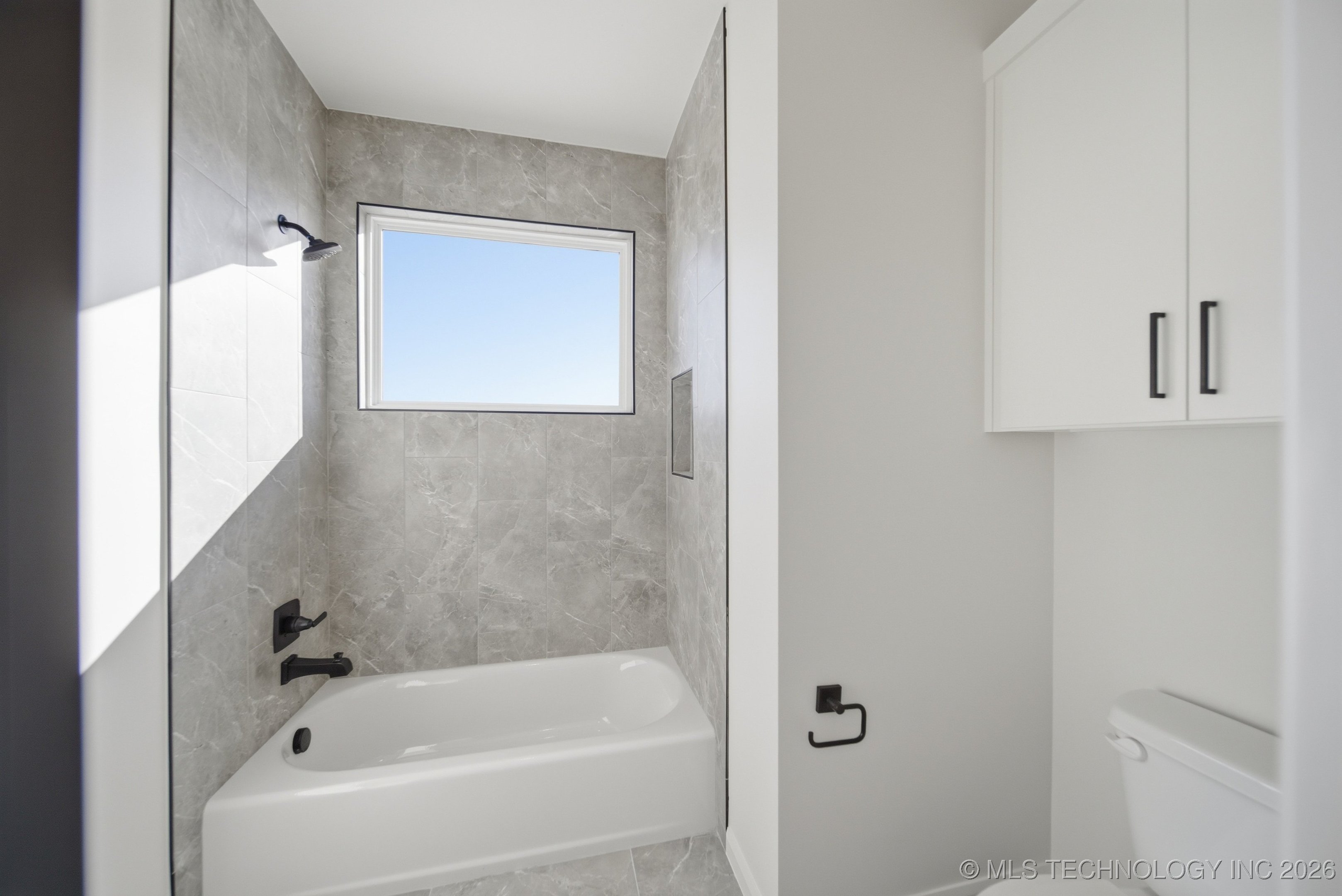 6711 E 153rd Street S Property Photo 35