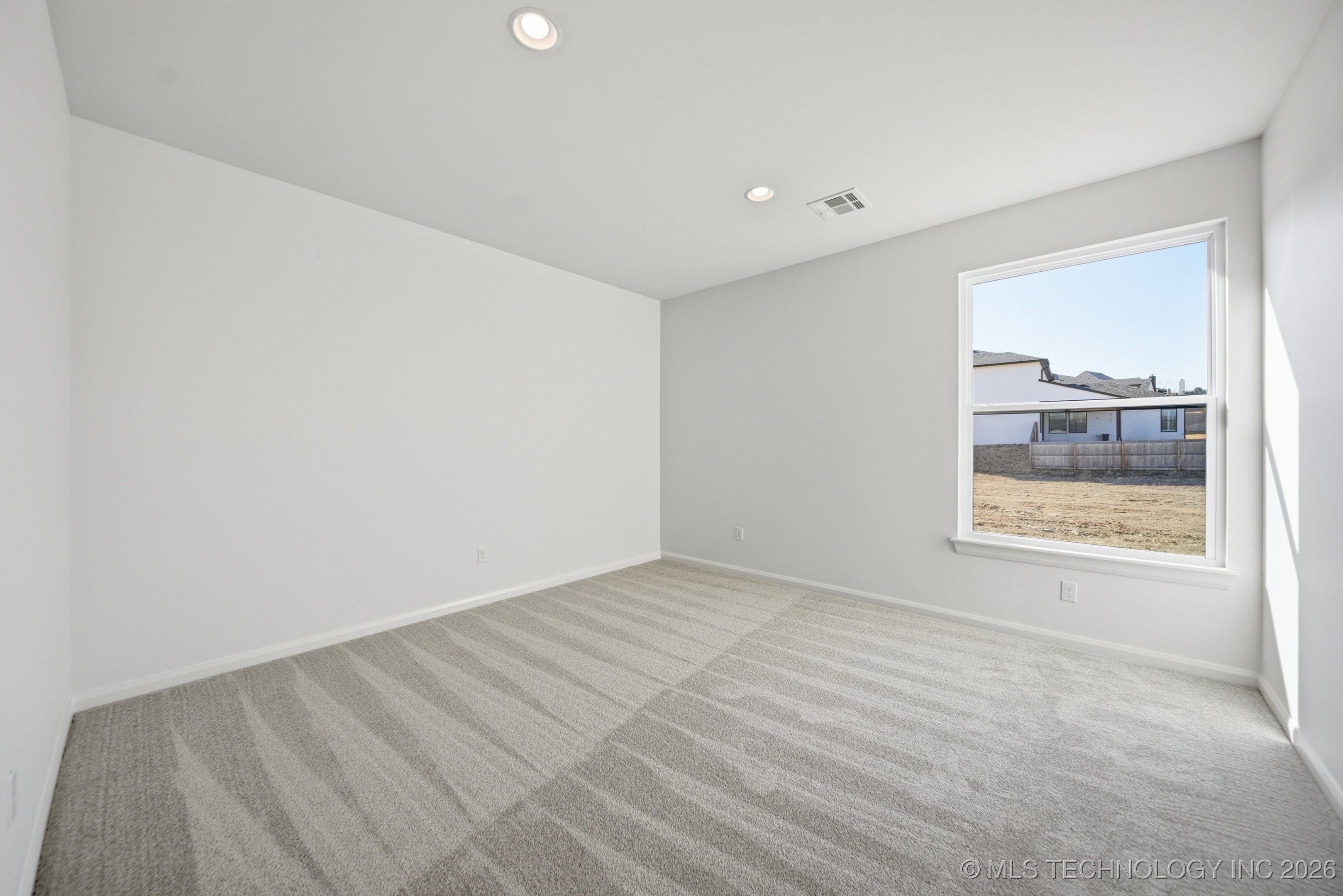 6711 E 153rd Street S Property Photo 37