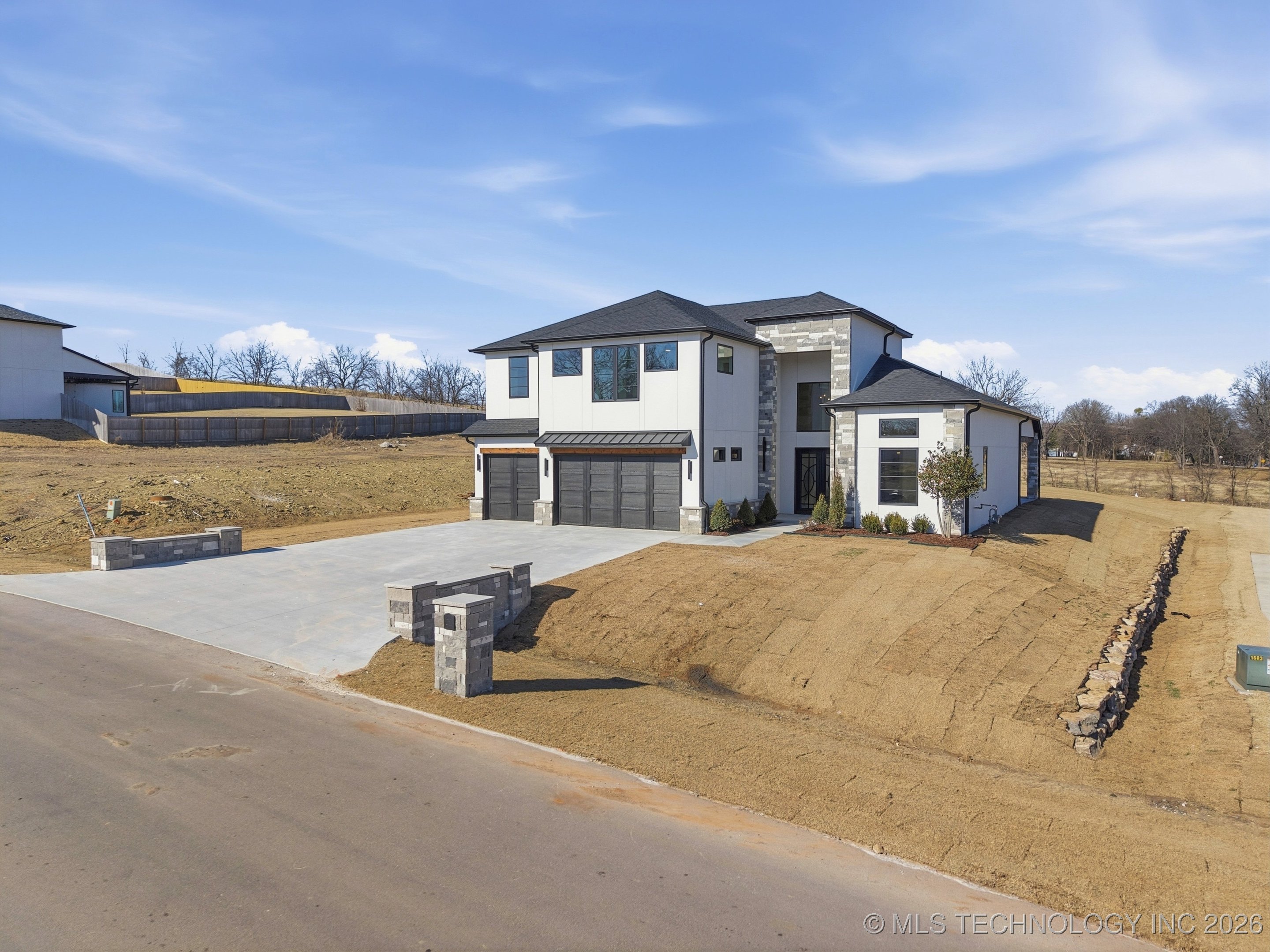 6711 E 153rd Street S Property Photo 46