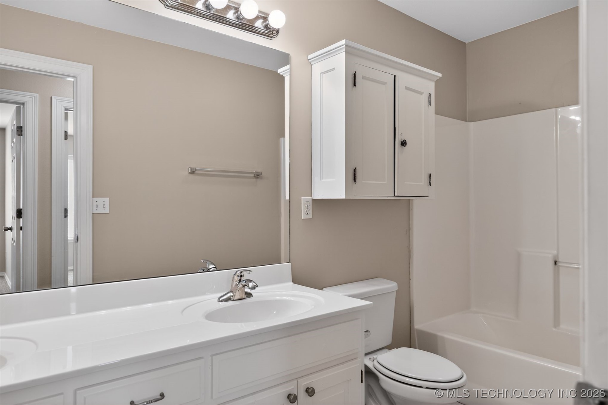 1907 W Rockport Place Property Photo 24