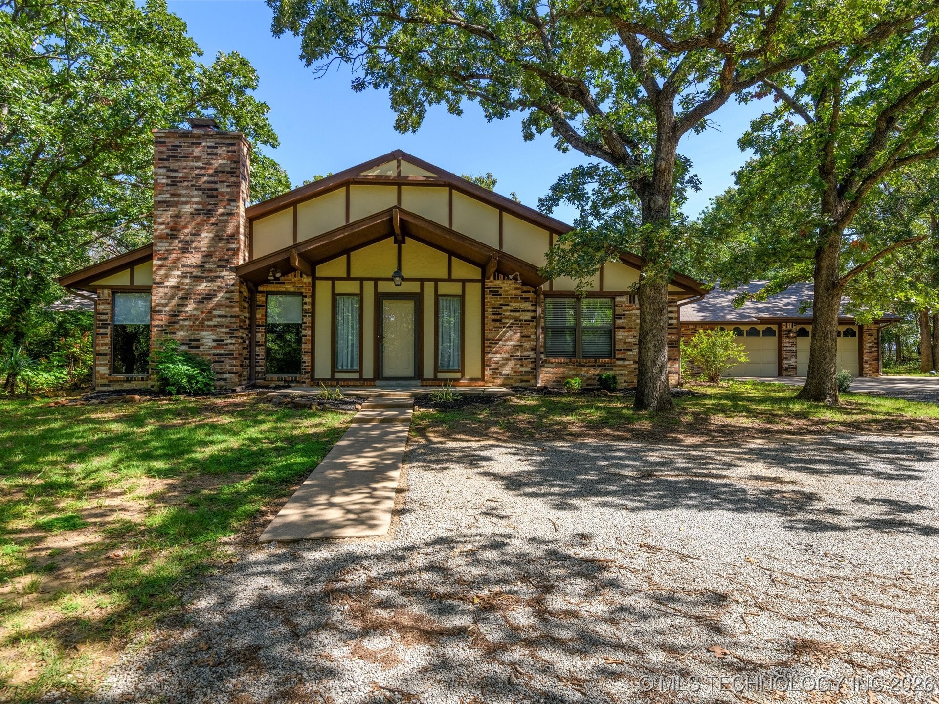 214 Edna Mae Lane Property Photo 1