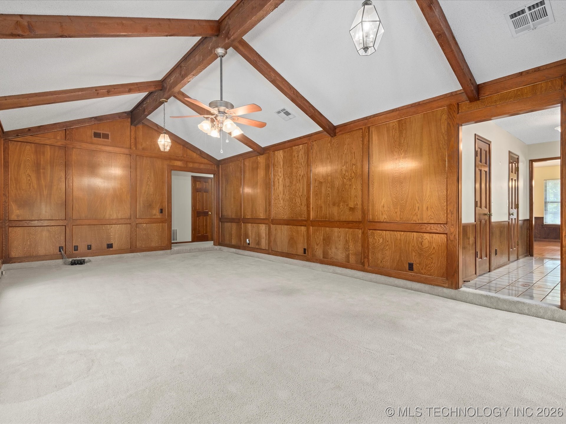 214 Edna Mae Lane Property Photo 5