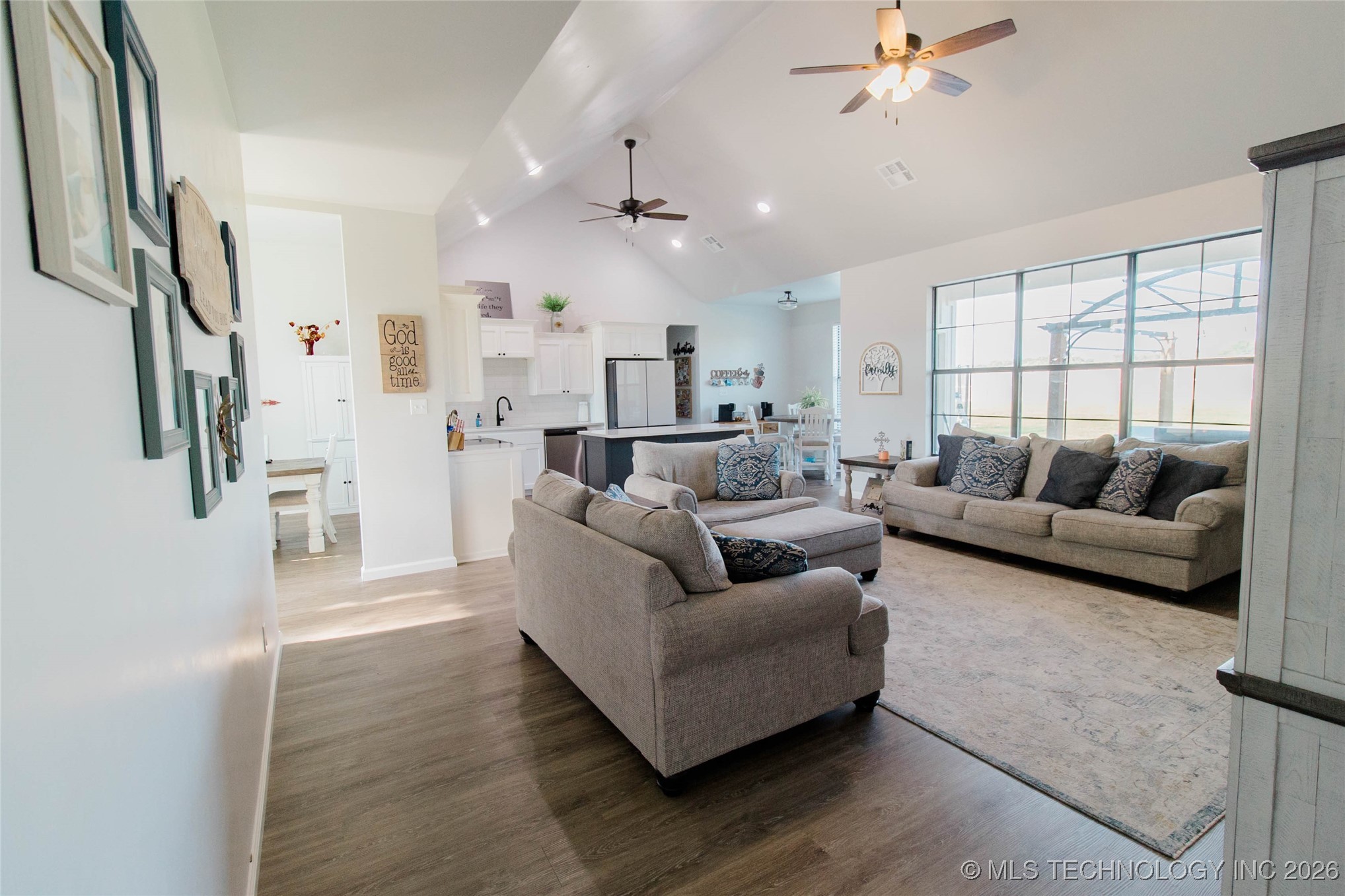 11940 County Road 3513 Property Photo 5