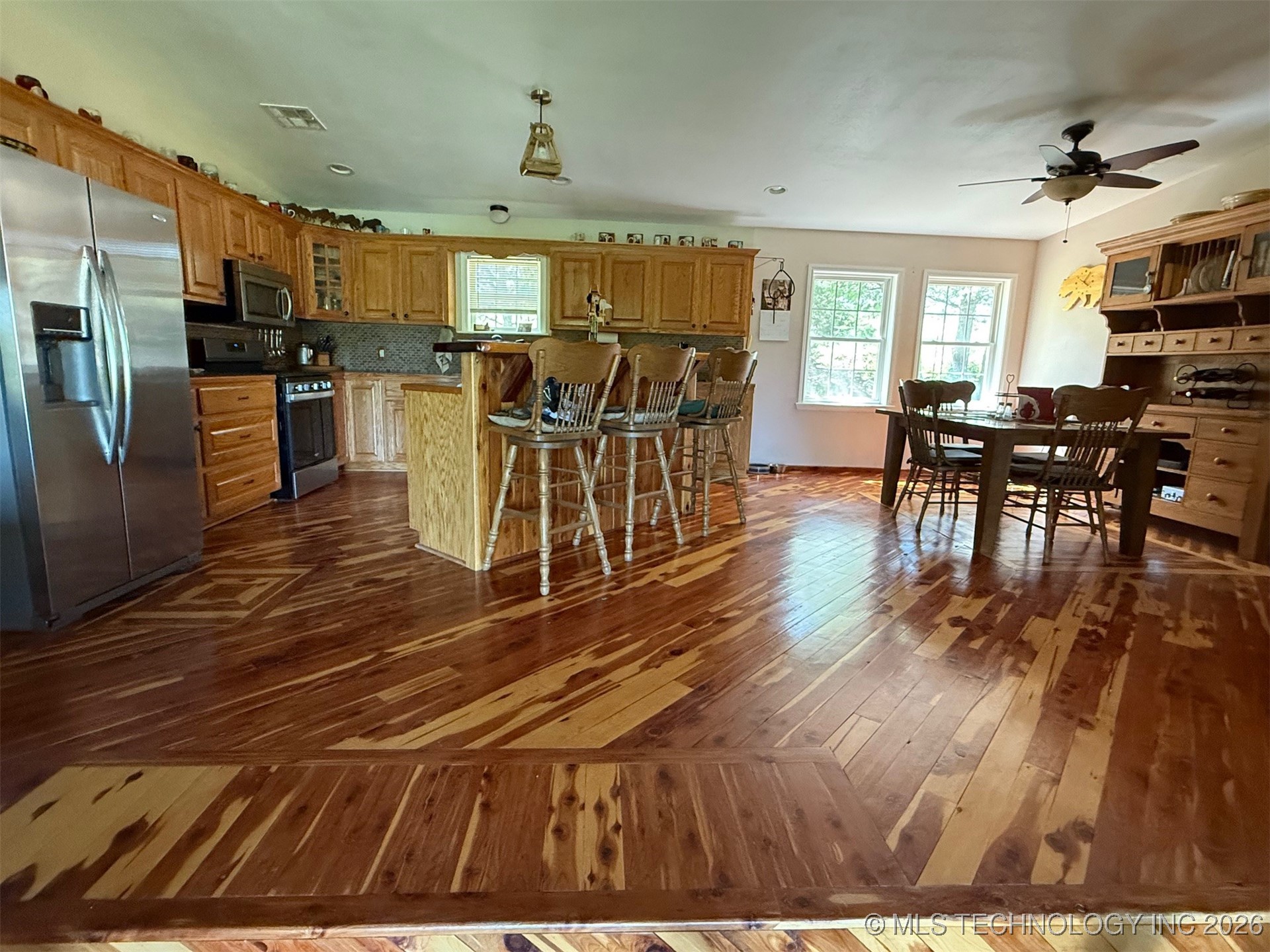 21429 S 465th West Avenue Property Photo 4