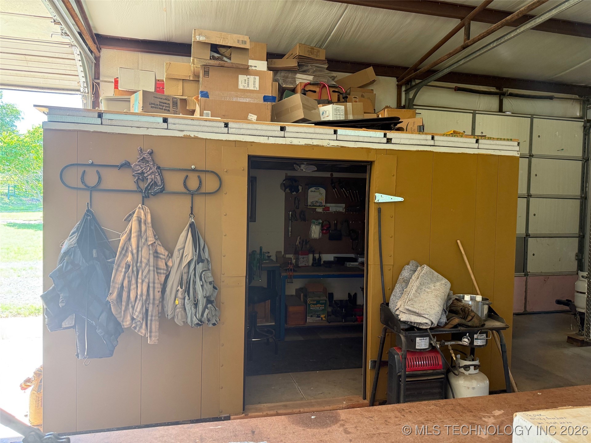 21429 S 465th West Avenue Property Photo 16