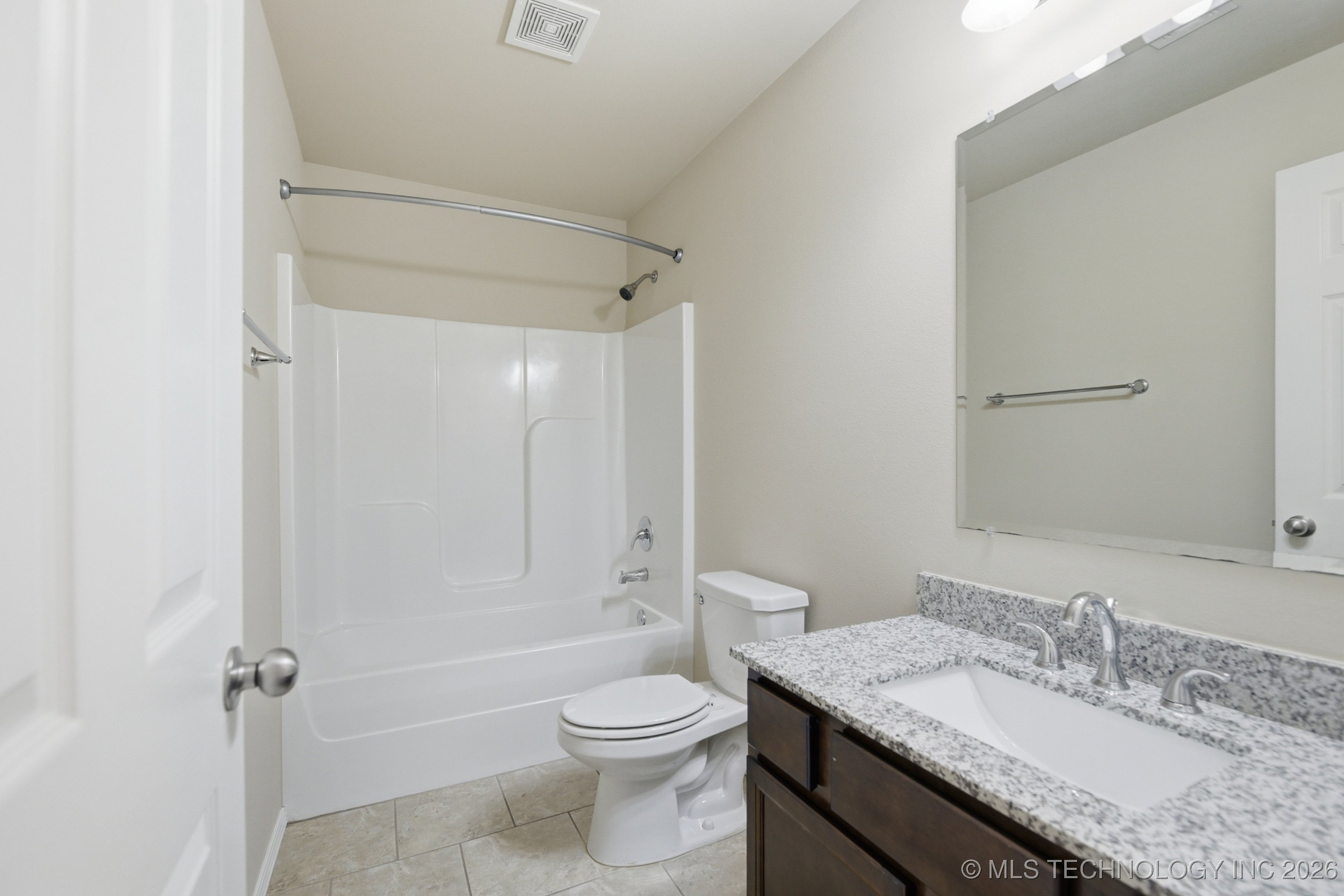 2605 W Glendale Street Property Photo 19