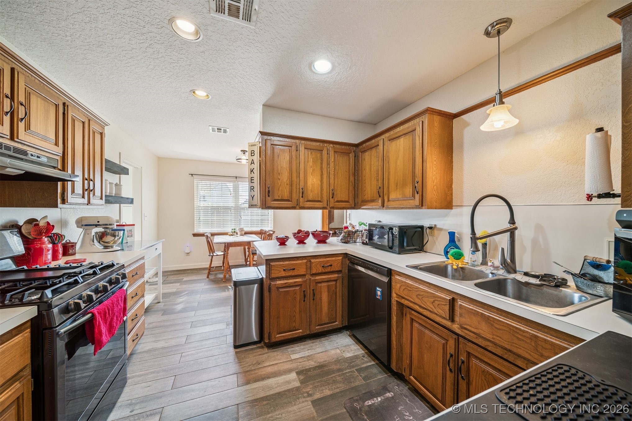 10610 E 96th Place North Property Photo 17