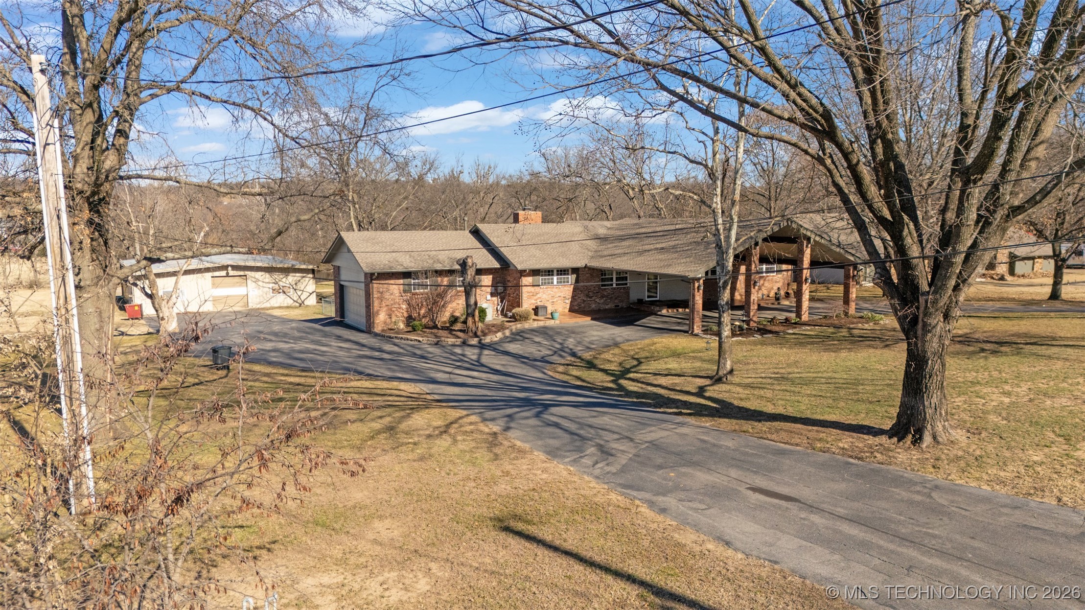 17837 E Brady Street Property Photo 2