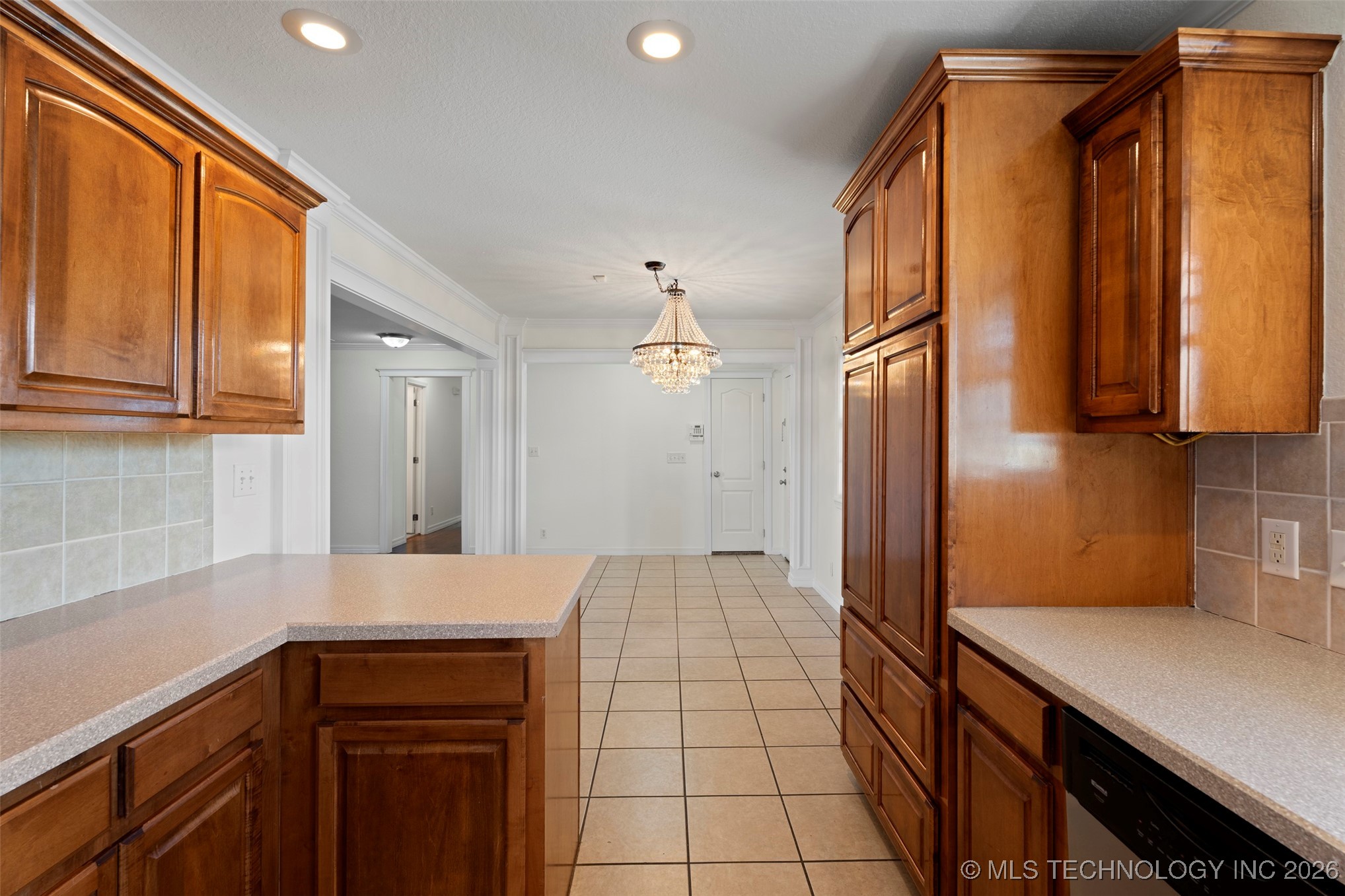 17837 E Brady Street Property Photo 8