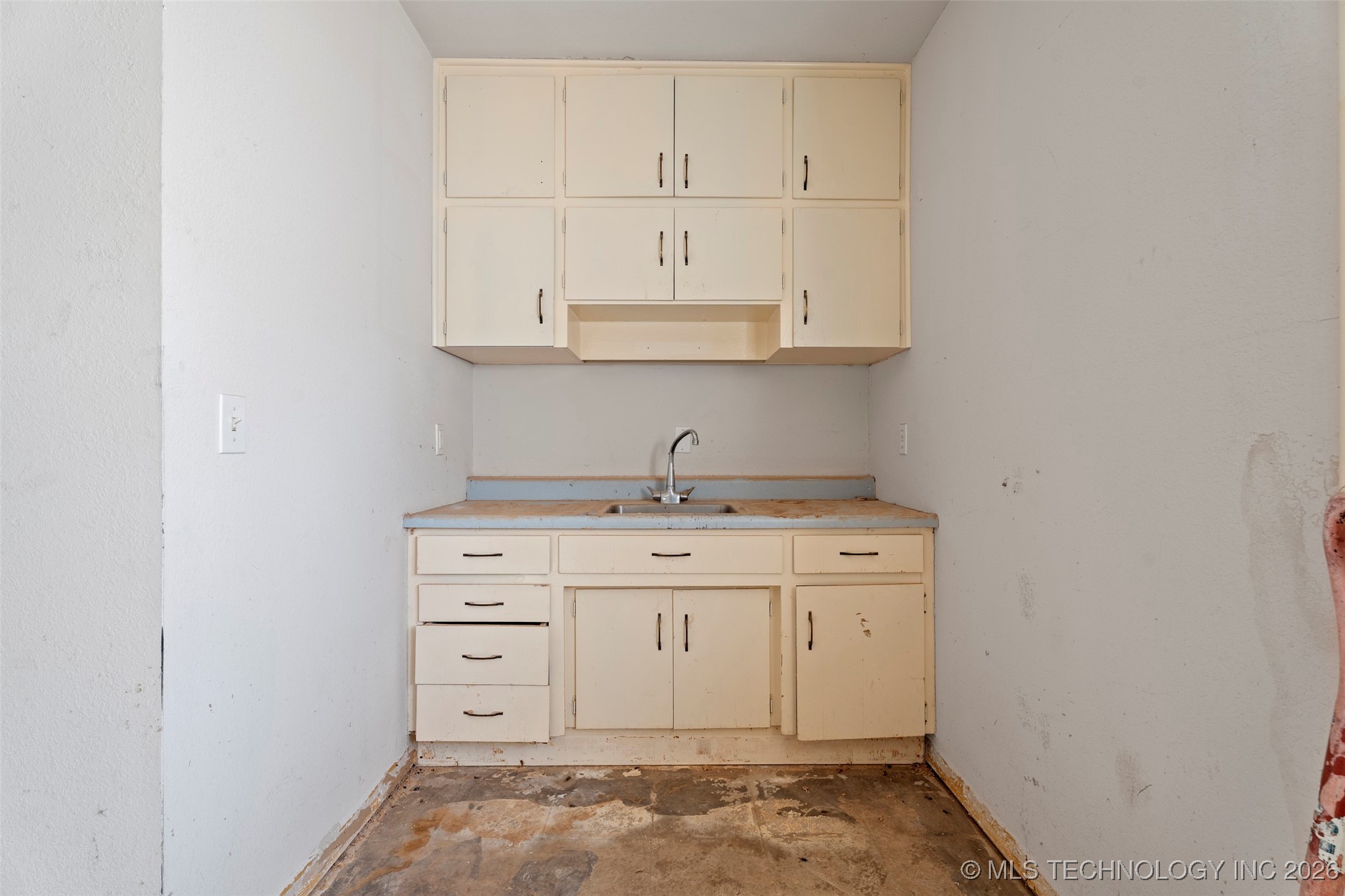 17837 E Brady Street Property Photo 37