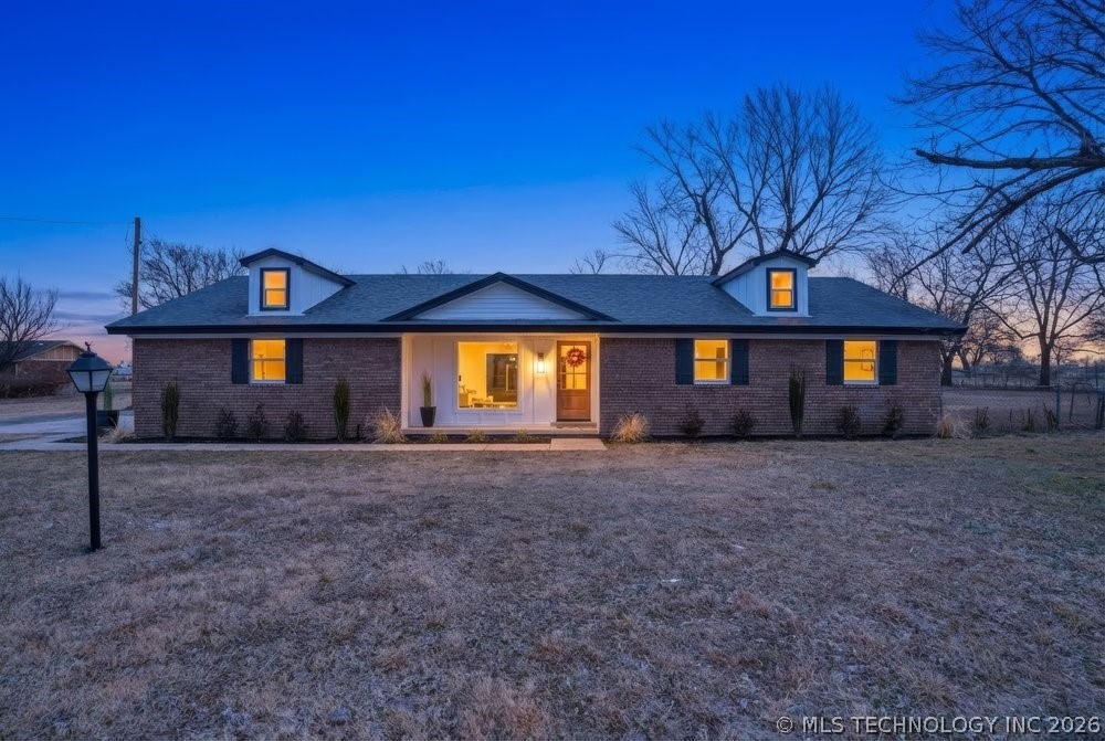 19831 S Lewis Avenue Property Photo 1