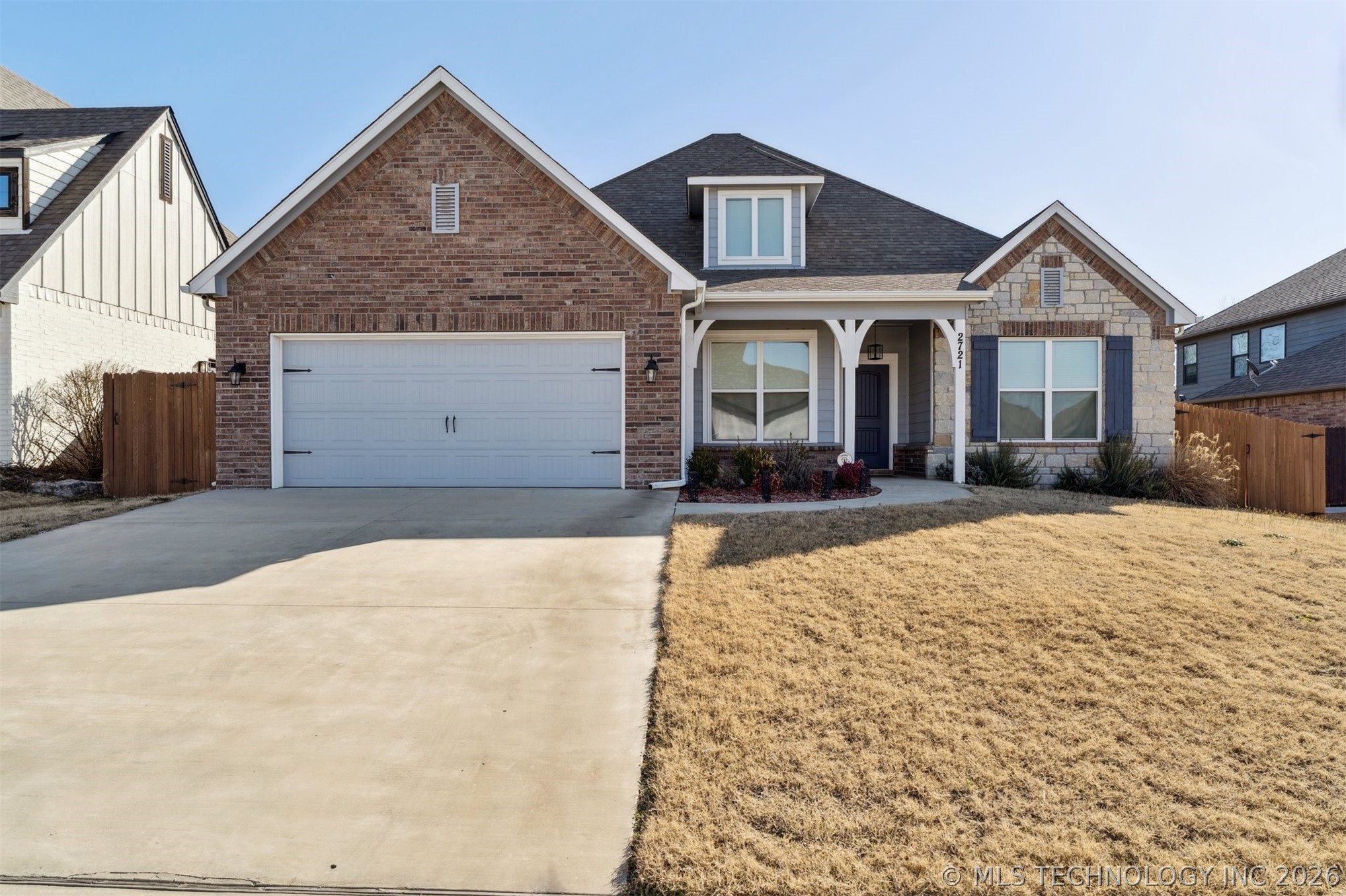 2721 S 8th Street Property Photo 2