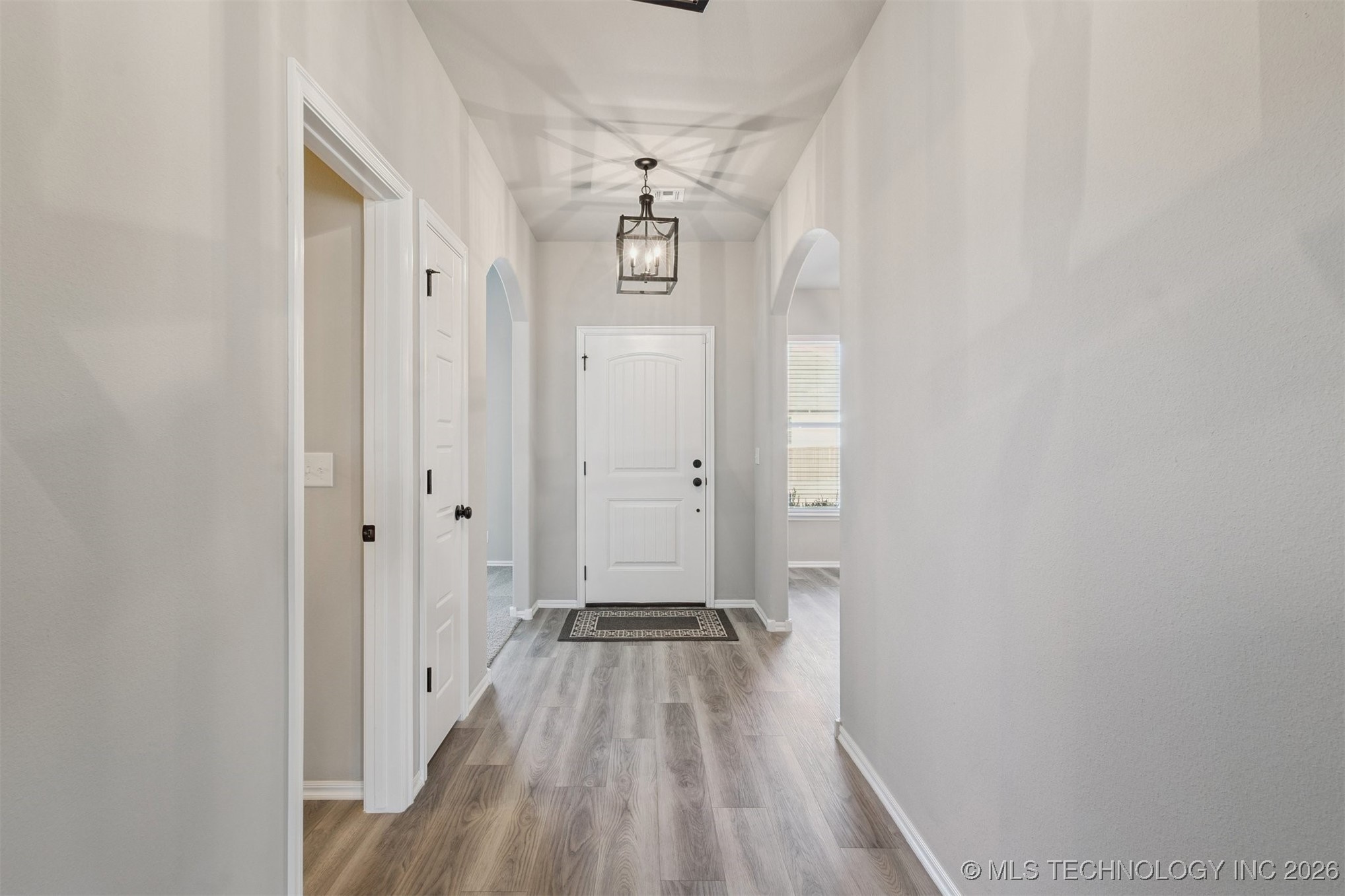 2721 S 8th Street Property Photo 12